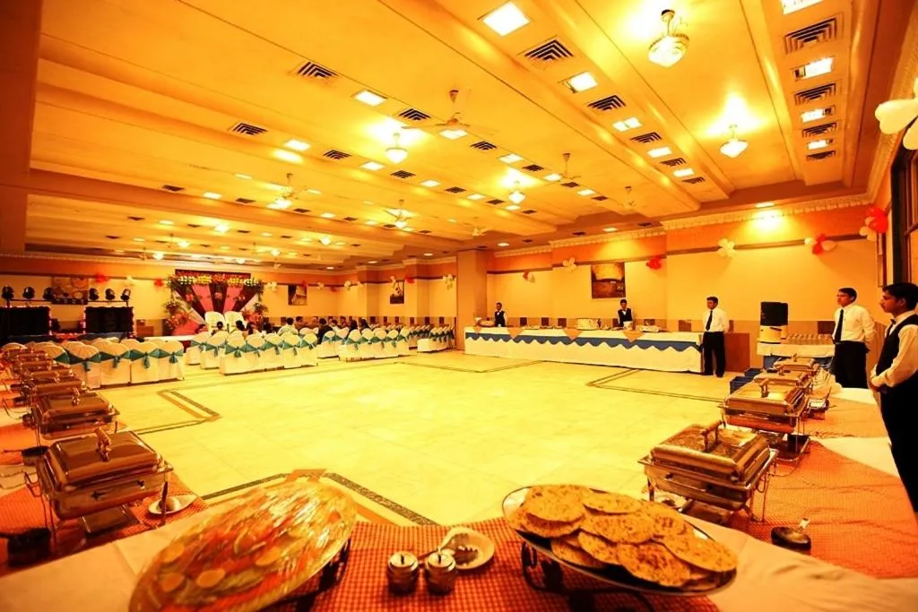 Decorative detail in Brijwasi Royal