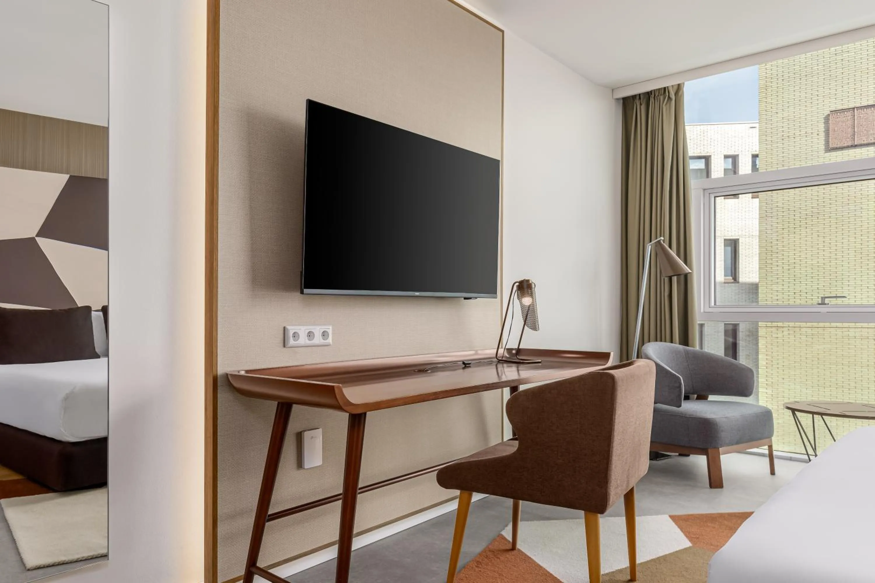 Seating area, Bed in Room Mate Aitana, Amsterdam