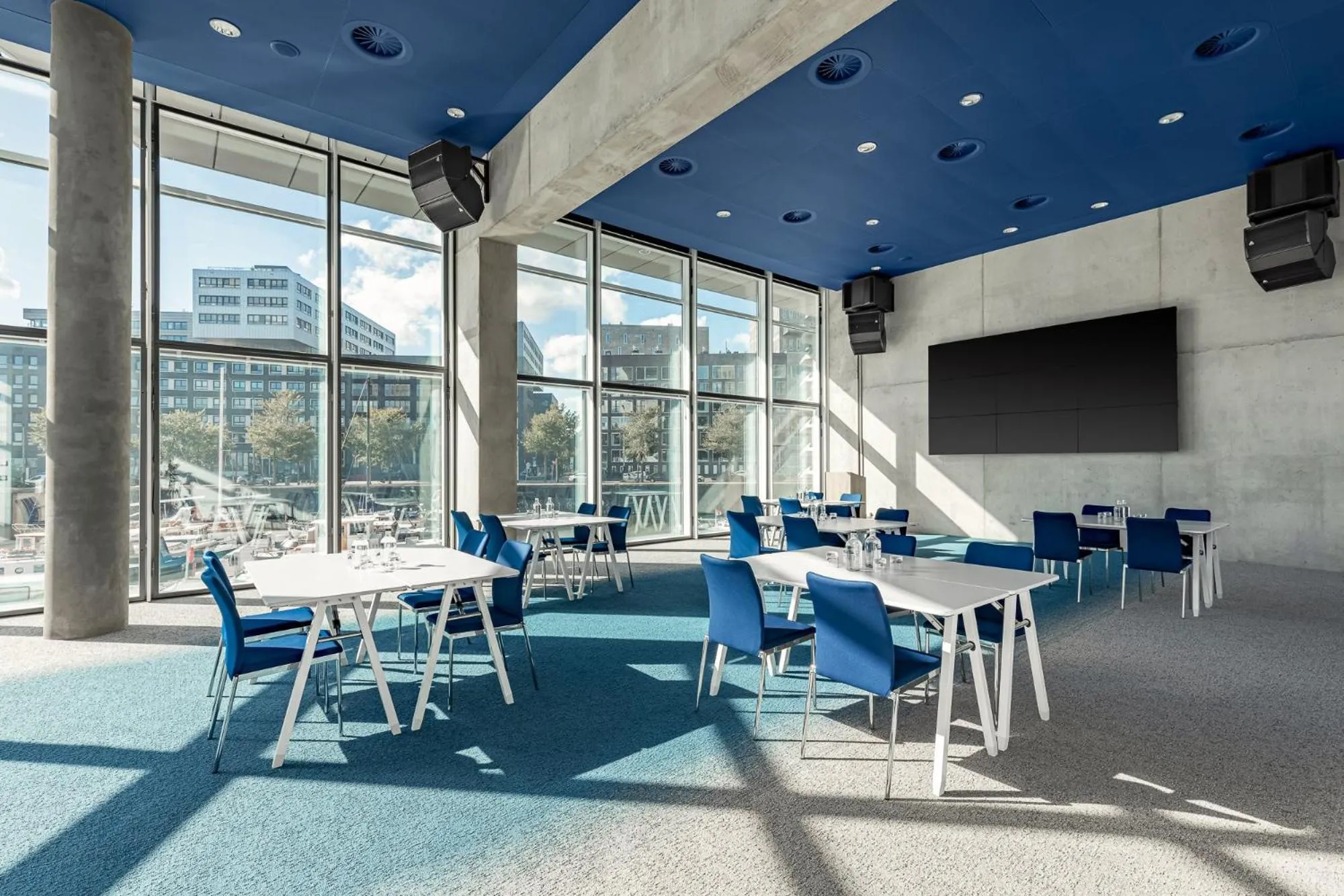 Meeting/conference room in Room Mate Aitana, Amsterdam