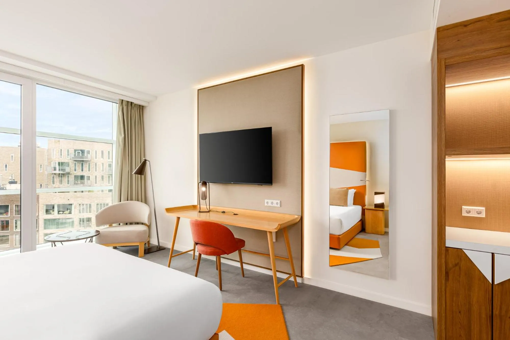 Photo of the whole room, Bed in Room Mate Aitana, Amsterdam