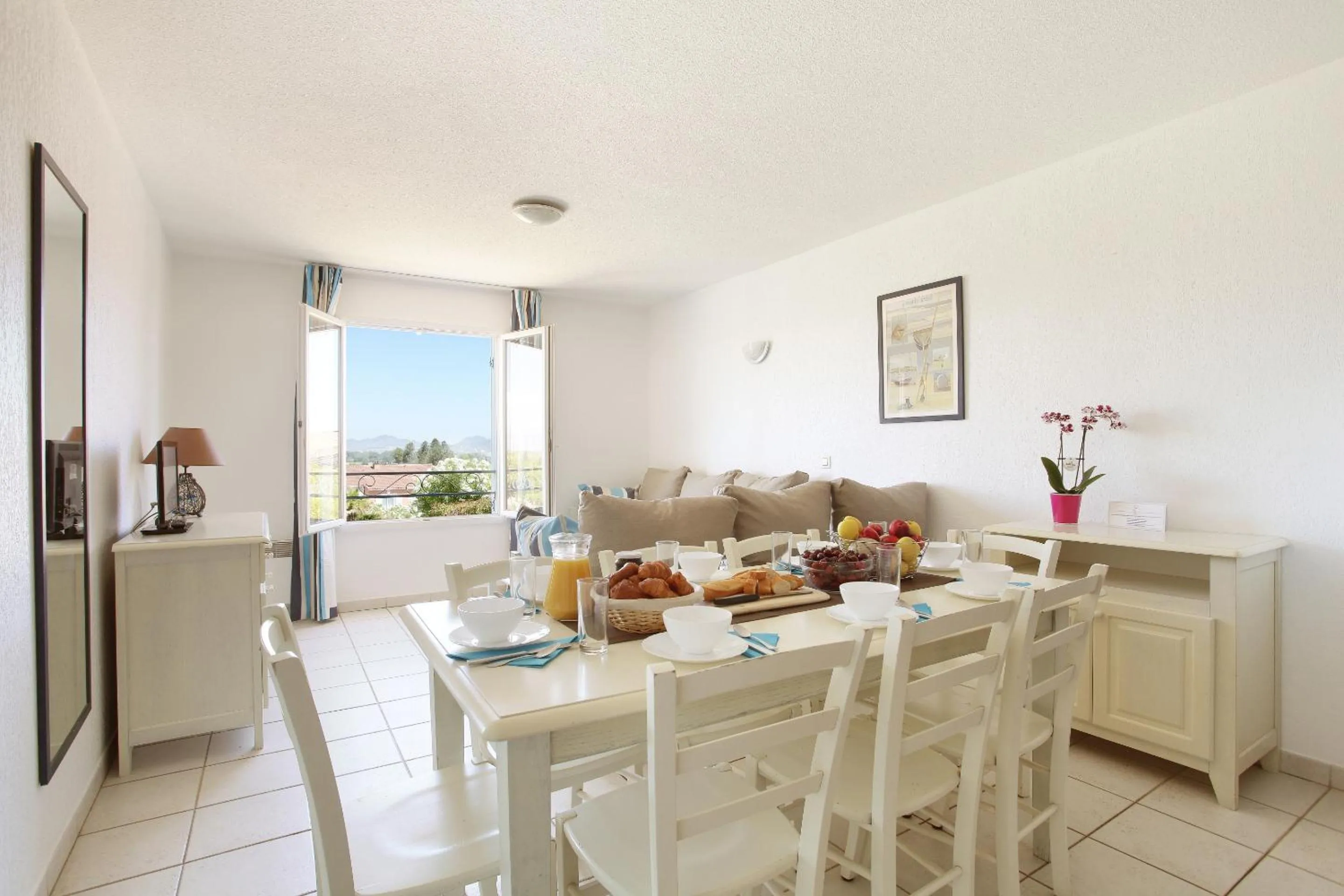 Seating area in Résidence Odalys Domaine des Eucalyptus