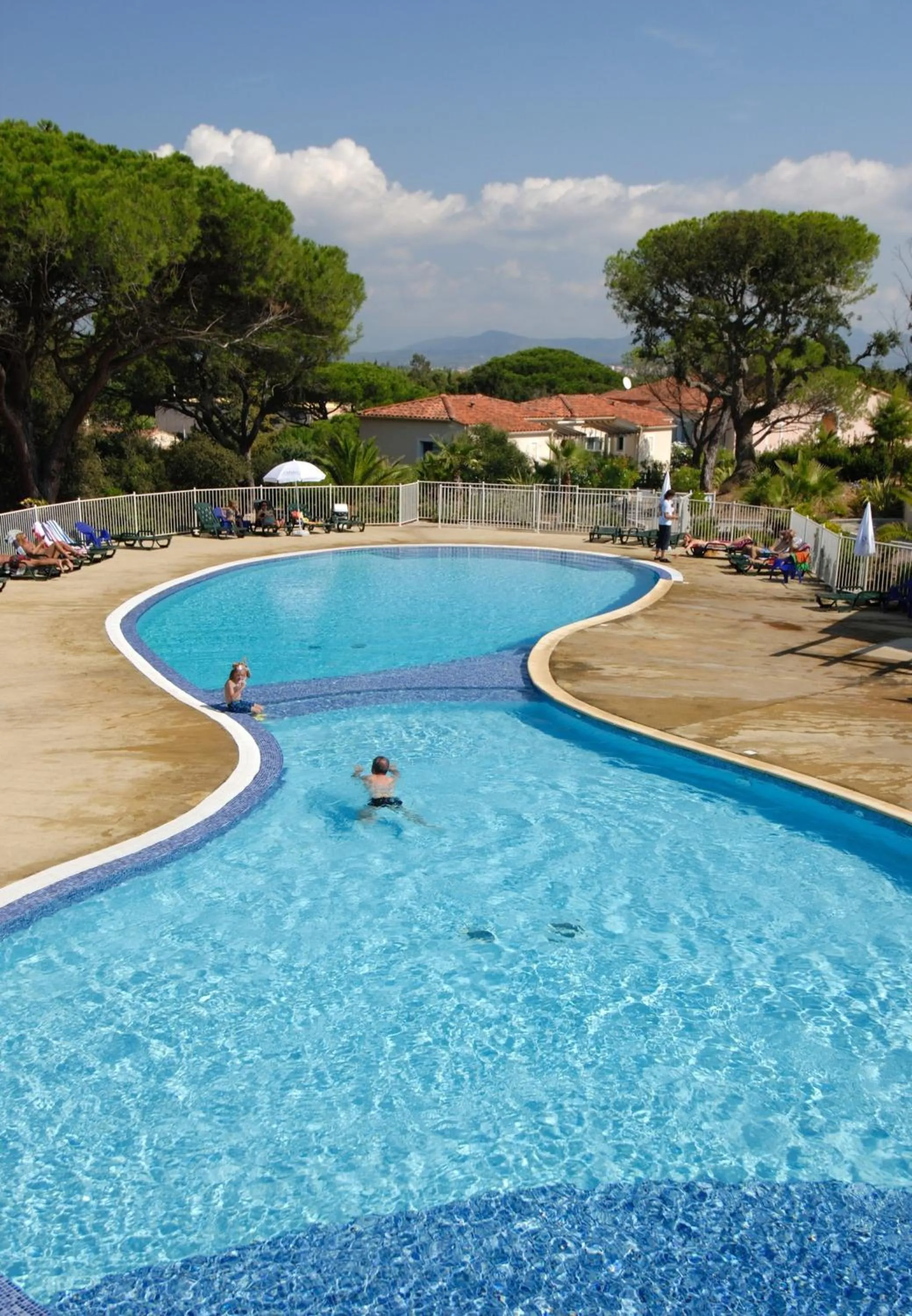 Swimming pool in Résidence Odalys Domaine des Eucalyptus