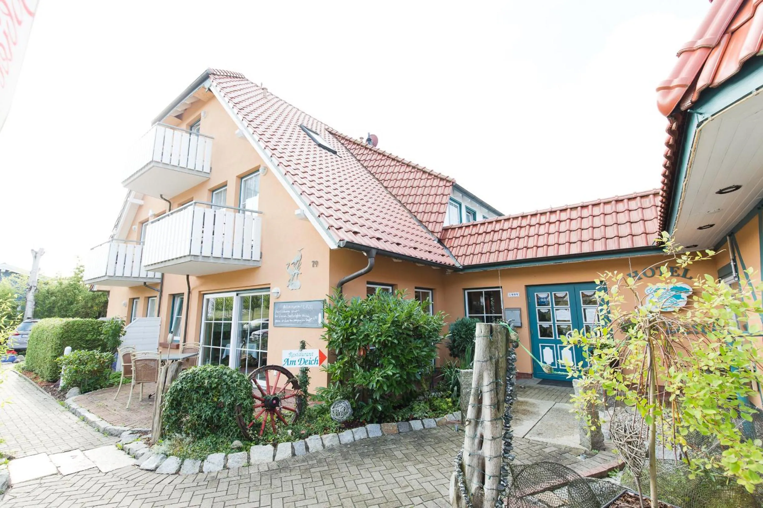 Property building in Hotel Garni Am Deich Zingst