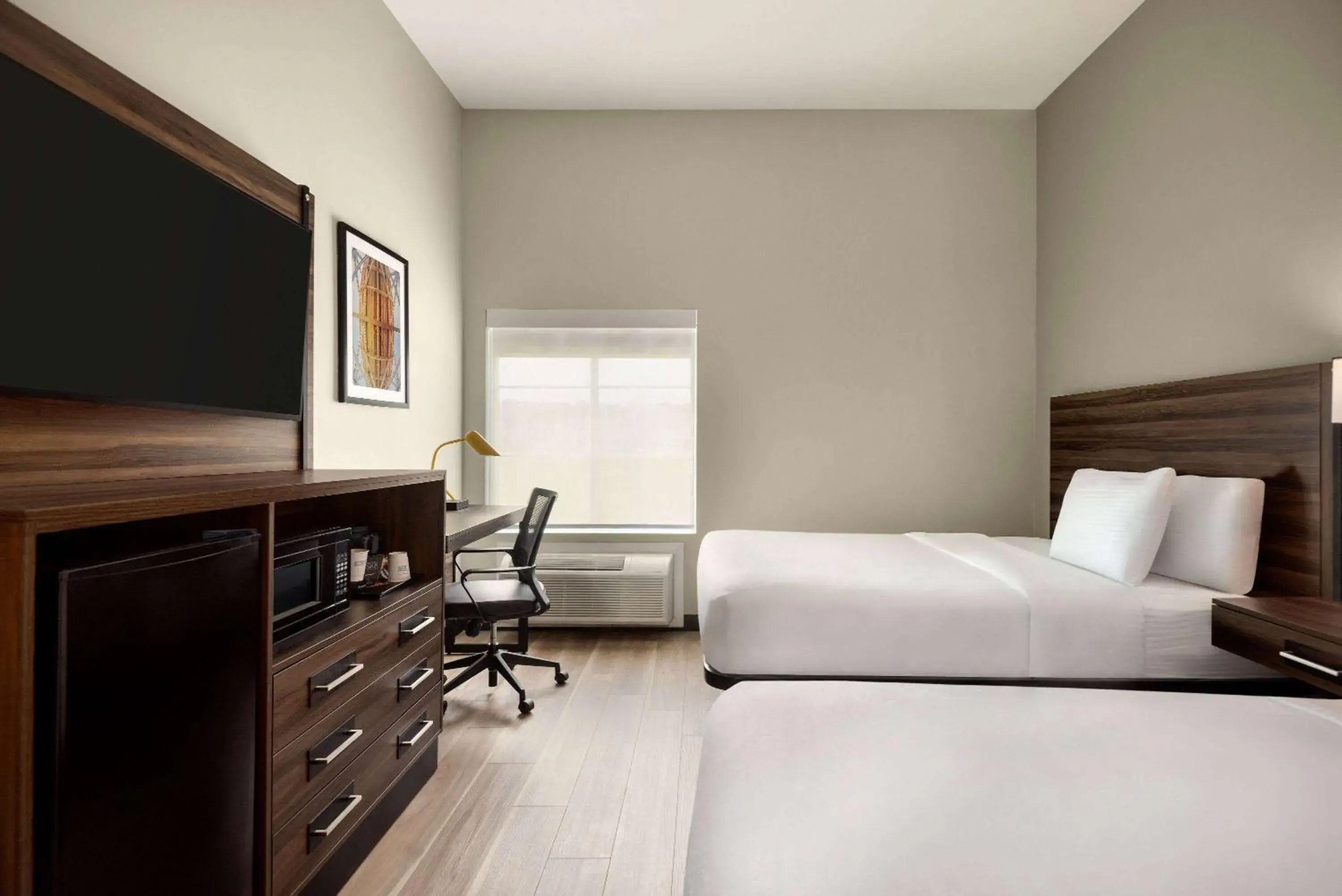 Queen Room with Two Queen Beds and Bath Tub - Mobility/Hearing Accessible - Non-Smoking in La Quinta by Wyndham Gonzales LA Queen Room with Two Queen Beds and Bath Tub - Mobility/Hearing Accessible - Non-Smoking in La Quinta by Wyndham Gonzales LA