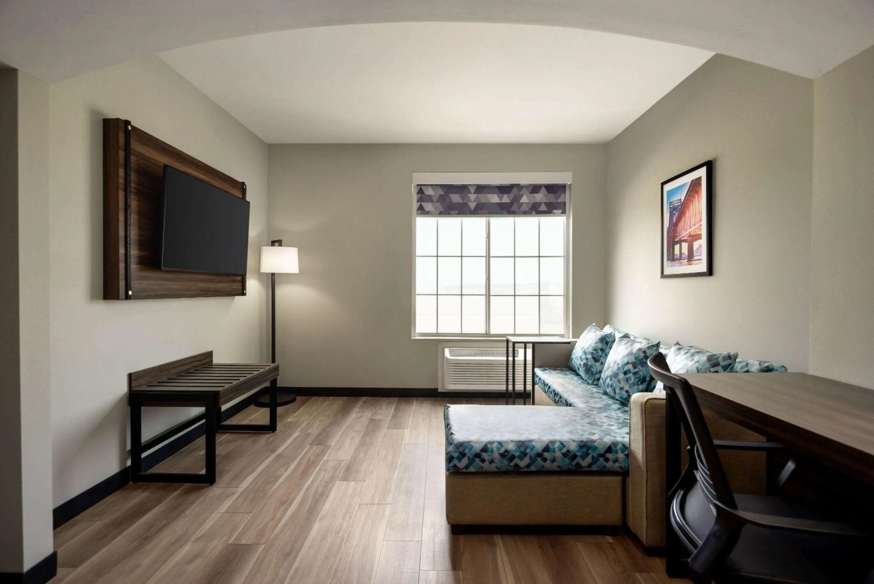 TV and multimedia, Bed in La Quinta by Wyndham Gonzales LA