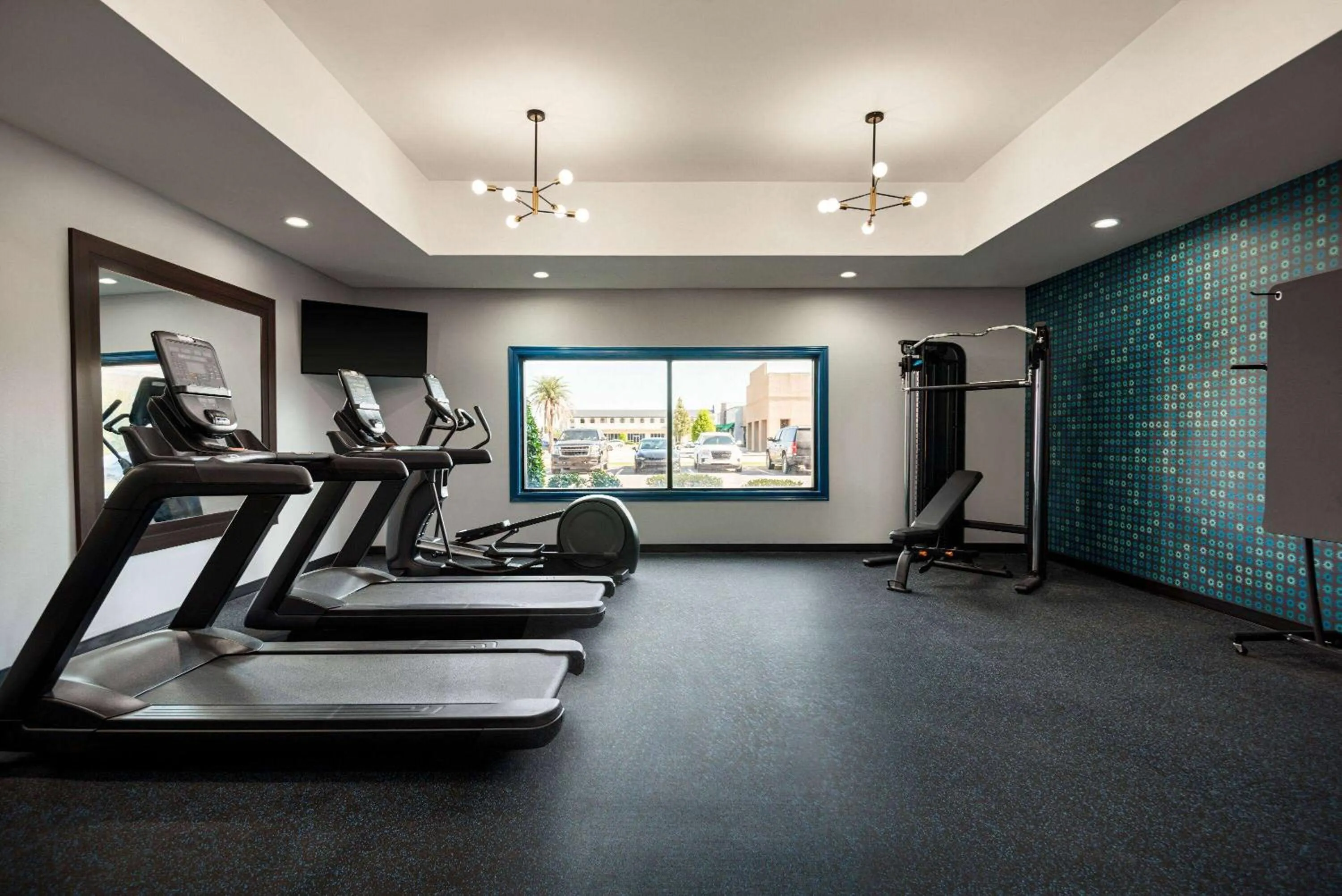 Fitness centre/facilities in La Quinta by Wyndham Gonzales LA