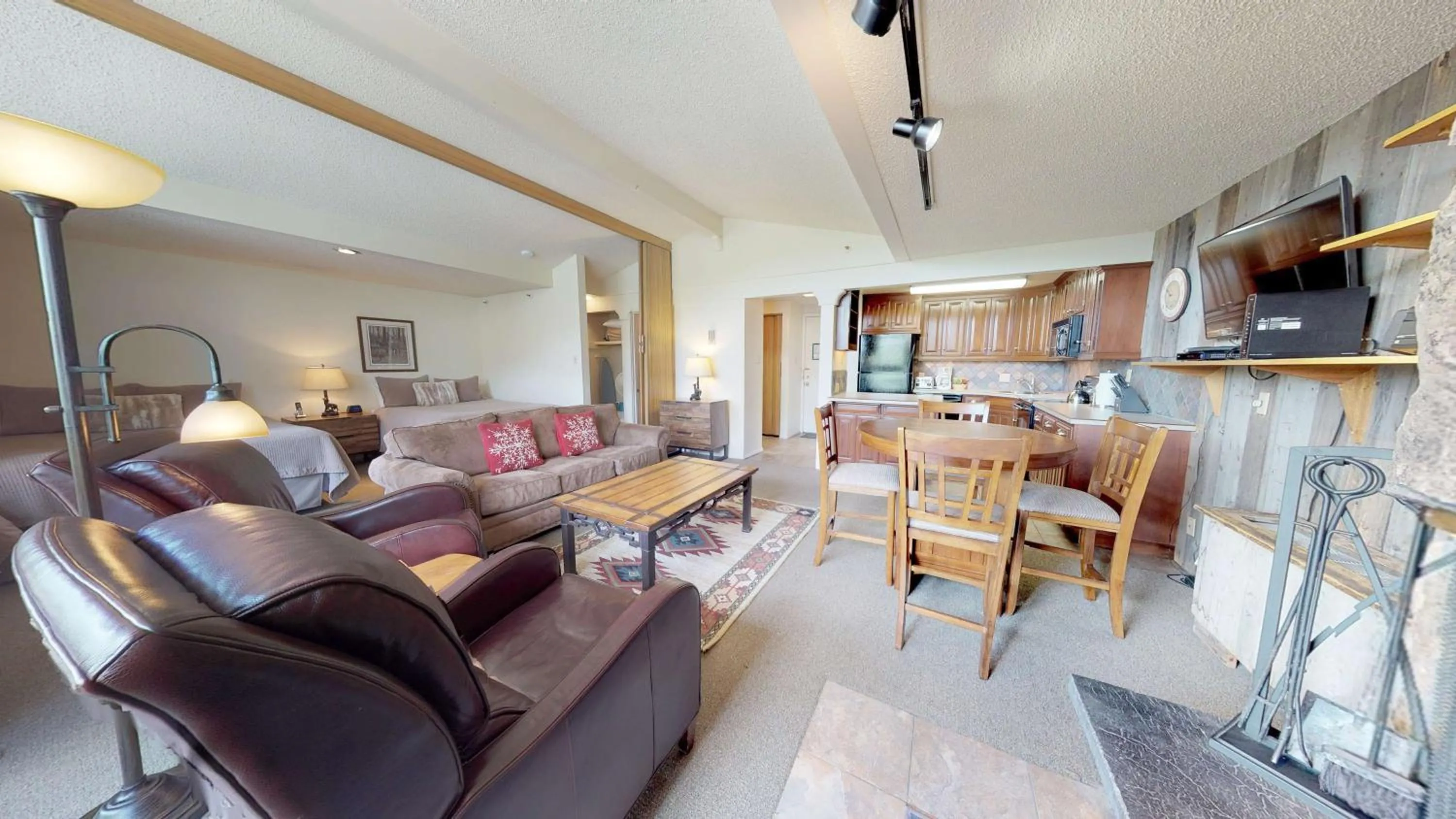 Photo of the whole room in Lichenhearth - CoralTree Residence Collection