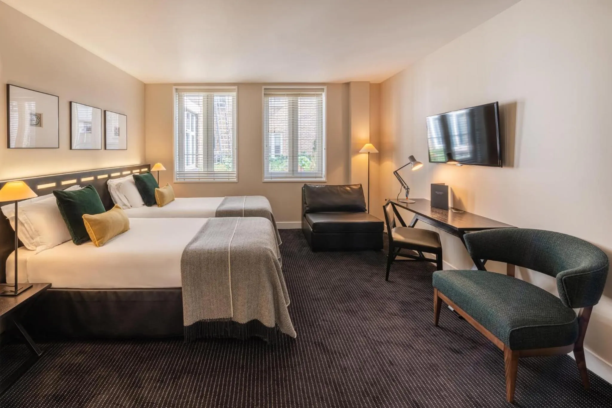 TV and multimedia, Bed in The Resident Soho