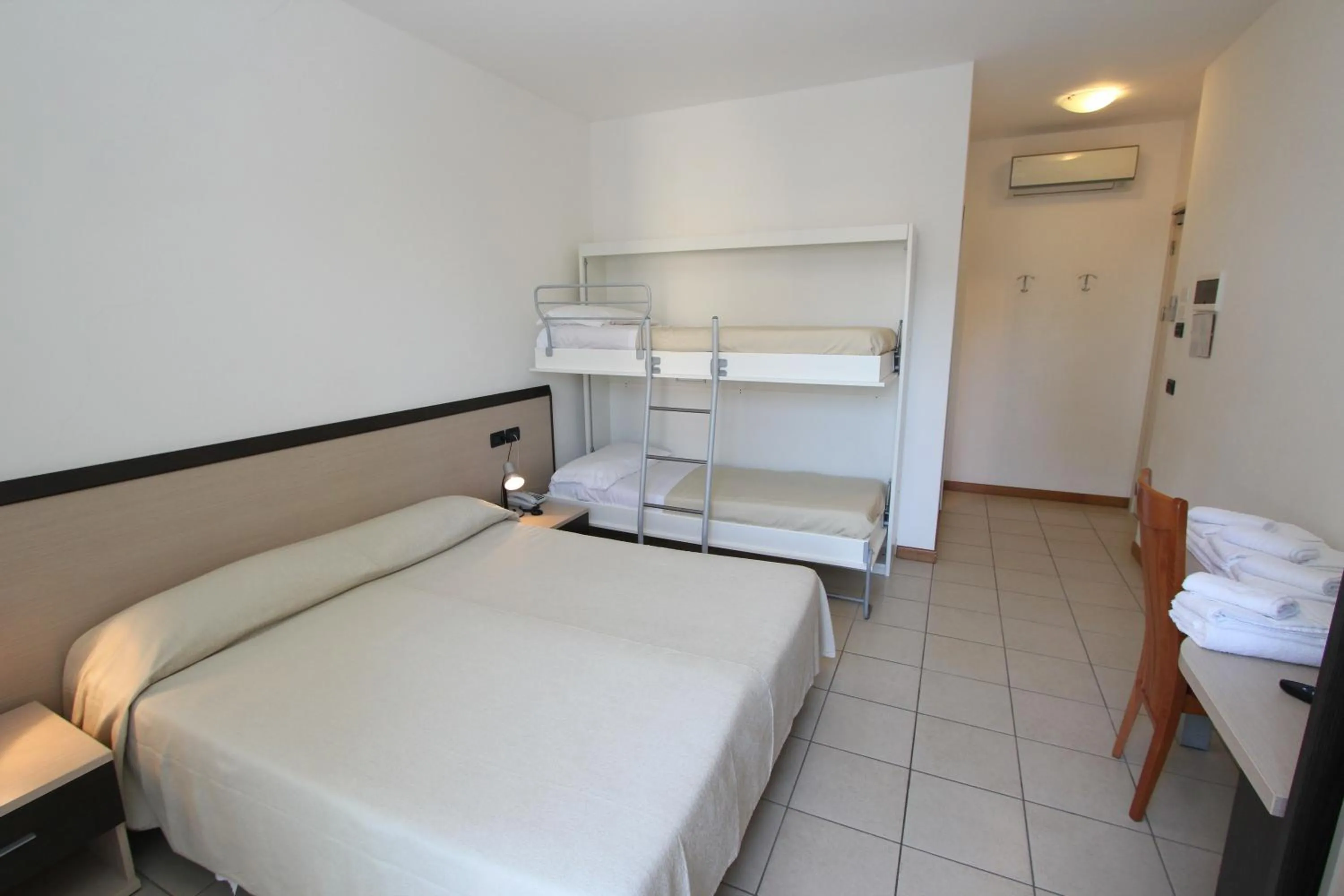 Bed in Hotel Laura