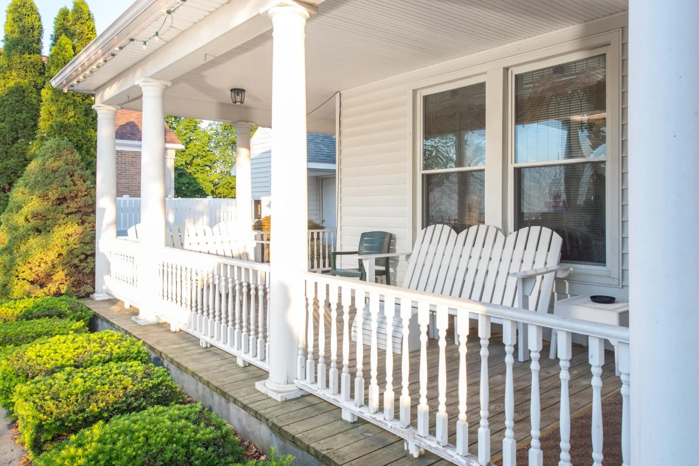 Patio in OurGuest Inn & Suites Downtown Port Clinton
