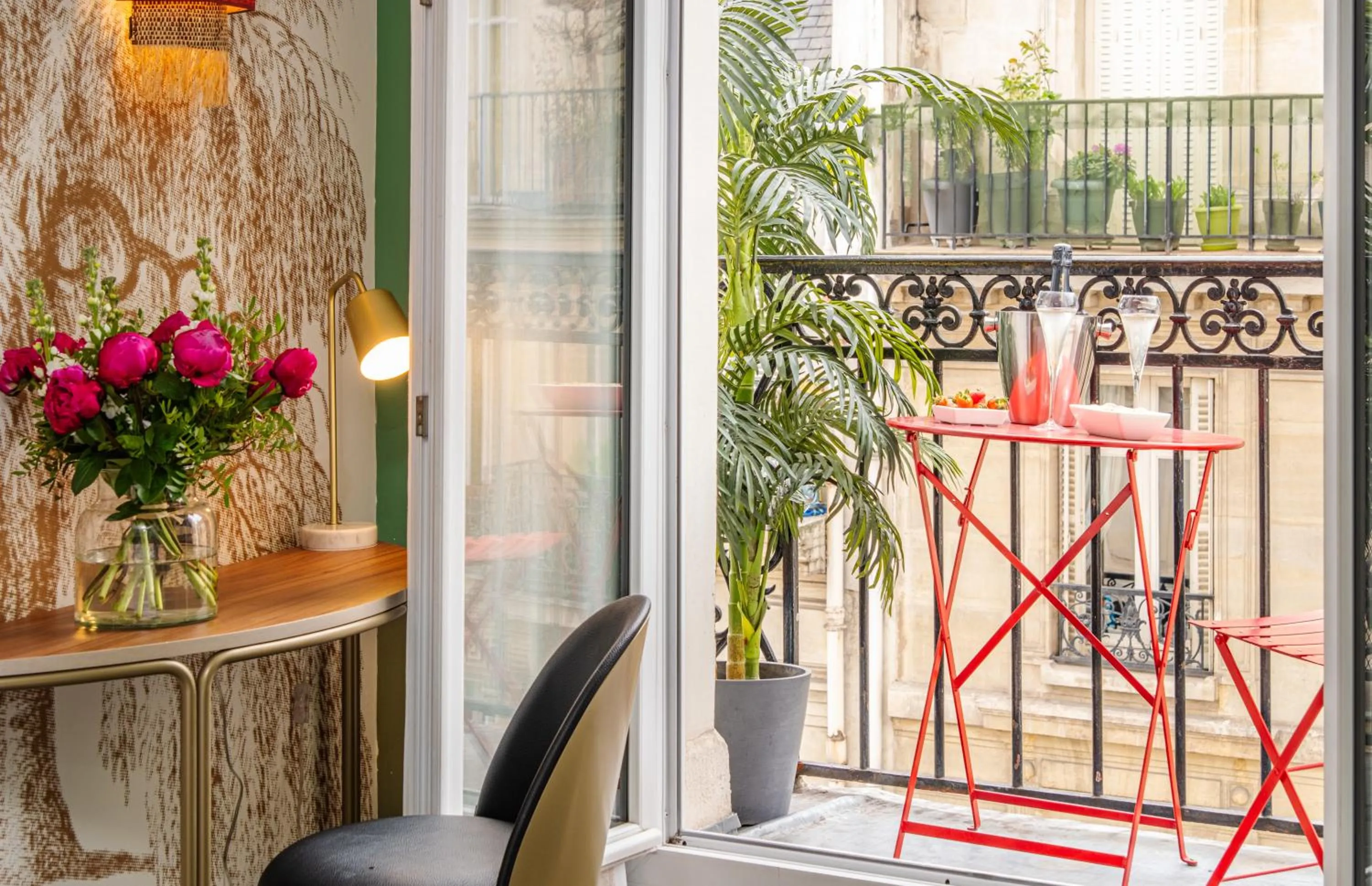 View (from property/room) in Avalon Hotel