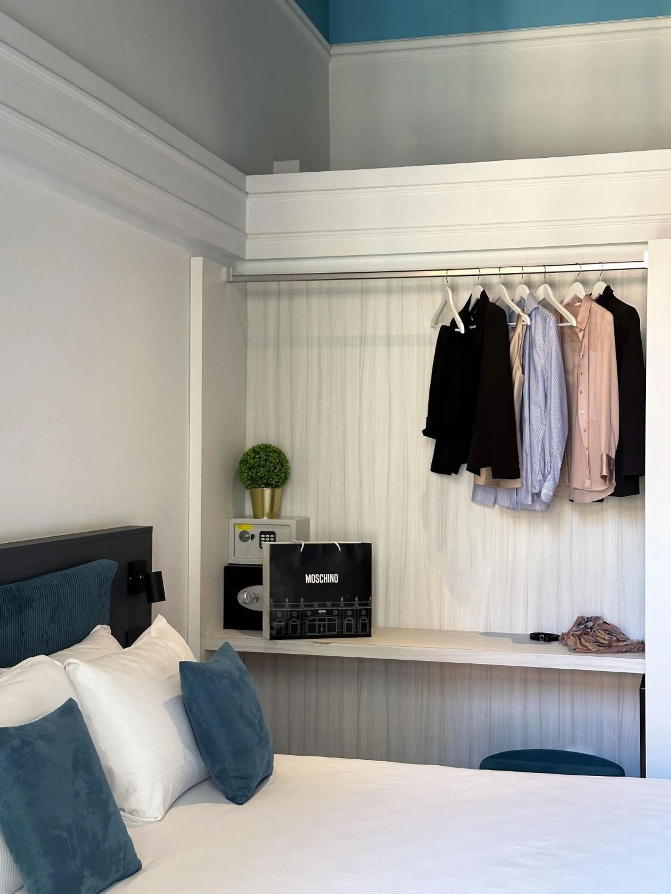 Bed in Hadrianus Temple Suites - The Venue Collection