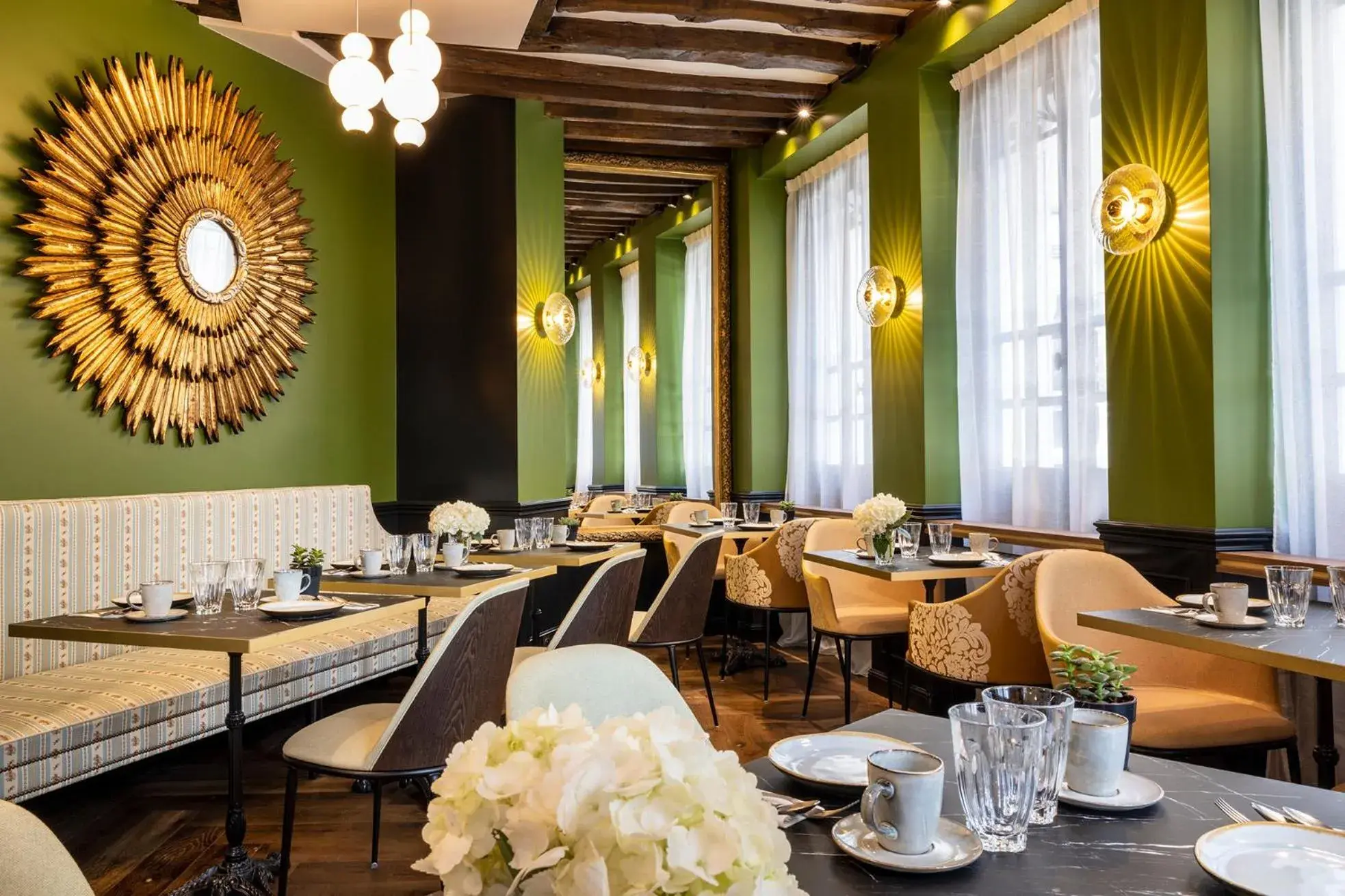 Restaurant/places to eat in Hotel Louis II Restaurant/places to eat in Hotel Louis II