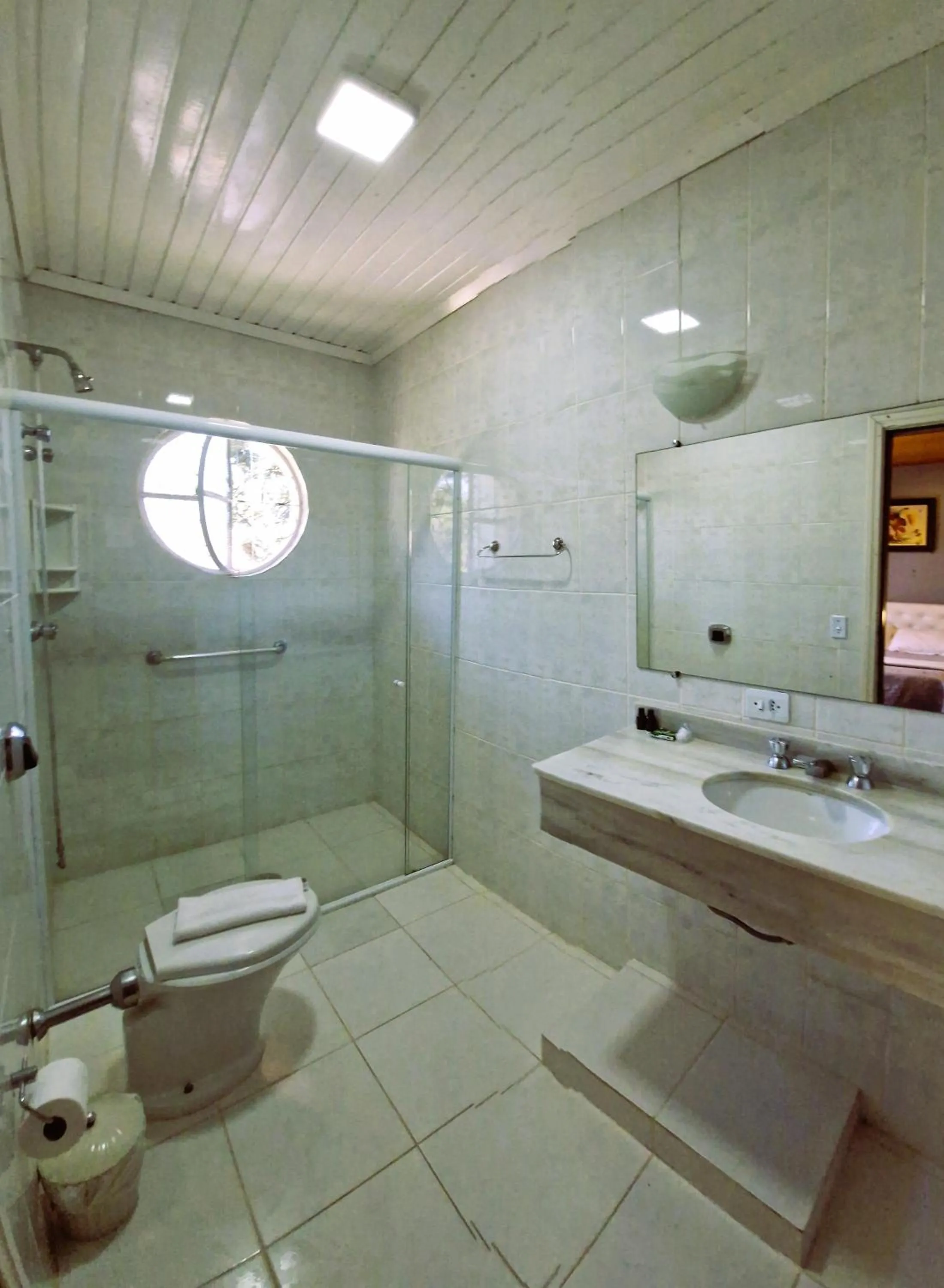 Shower in Pousada da Lua