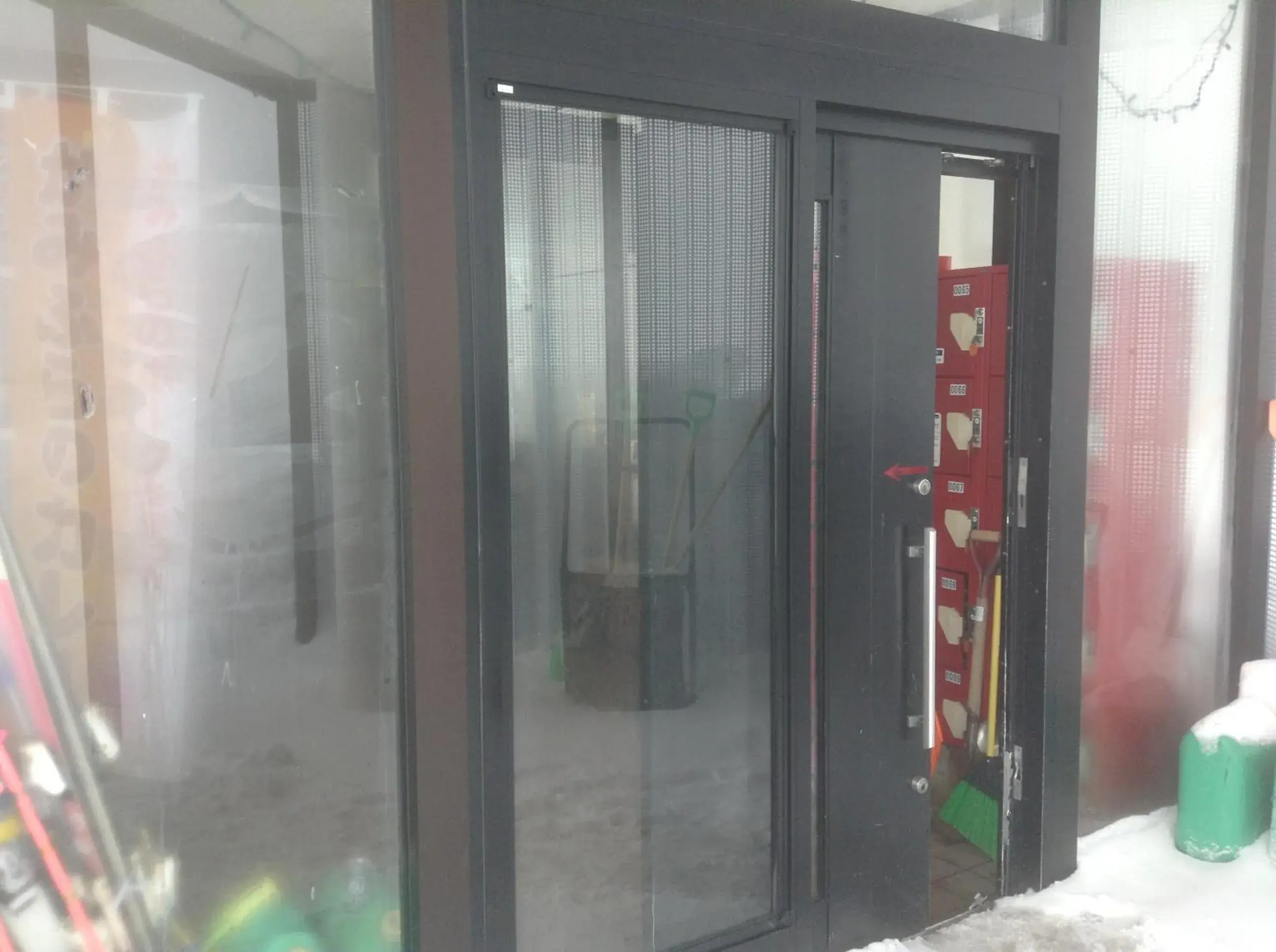 Facade/entrance in Ryounkaku Facade/entrance in Ryounkaku