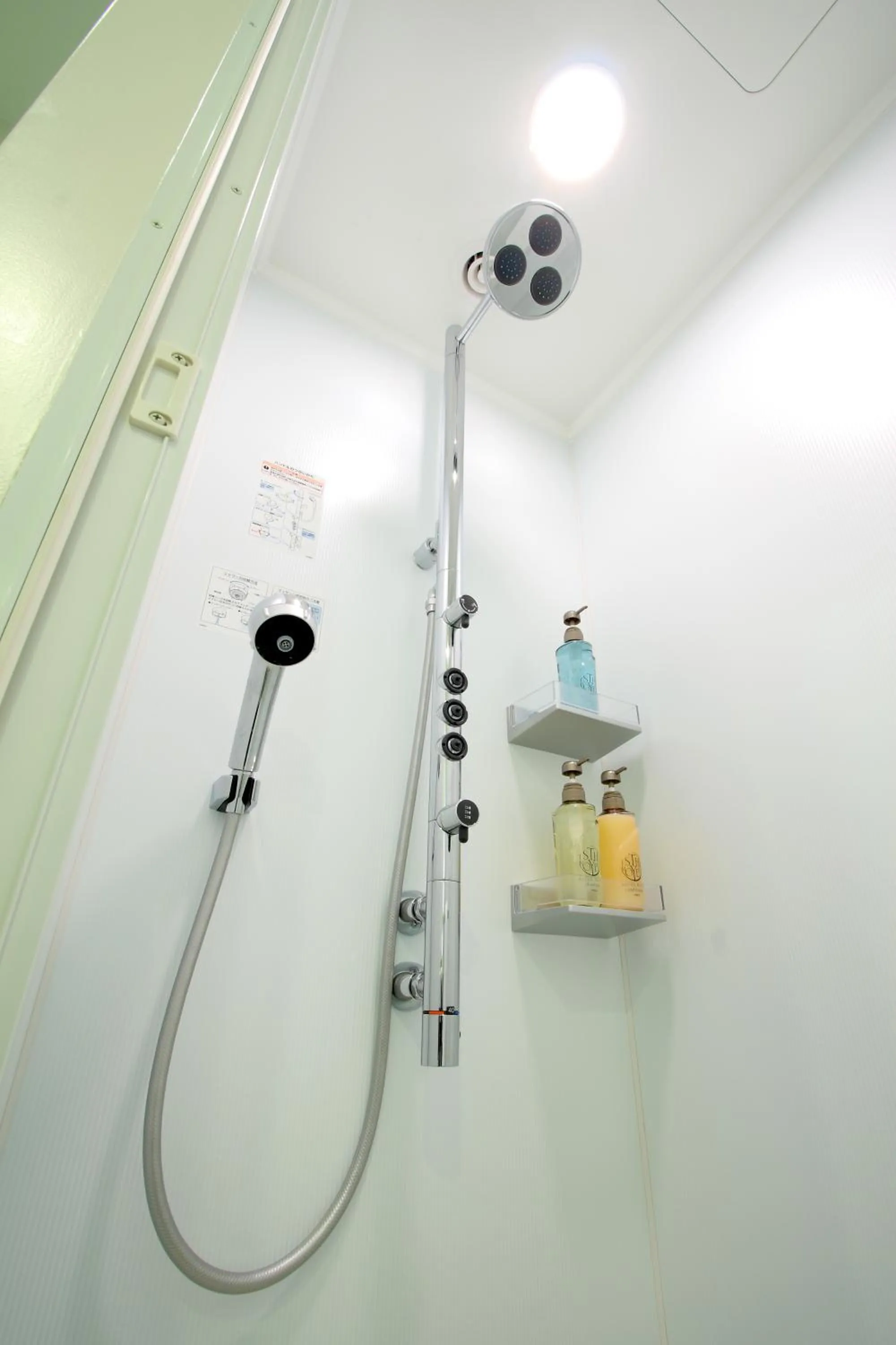 Shower in Naha Tokyu REI Hotel