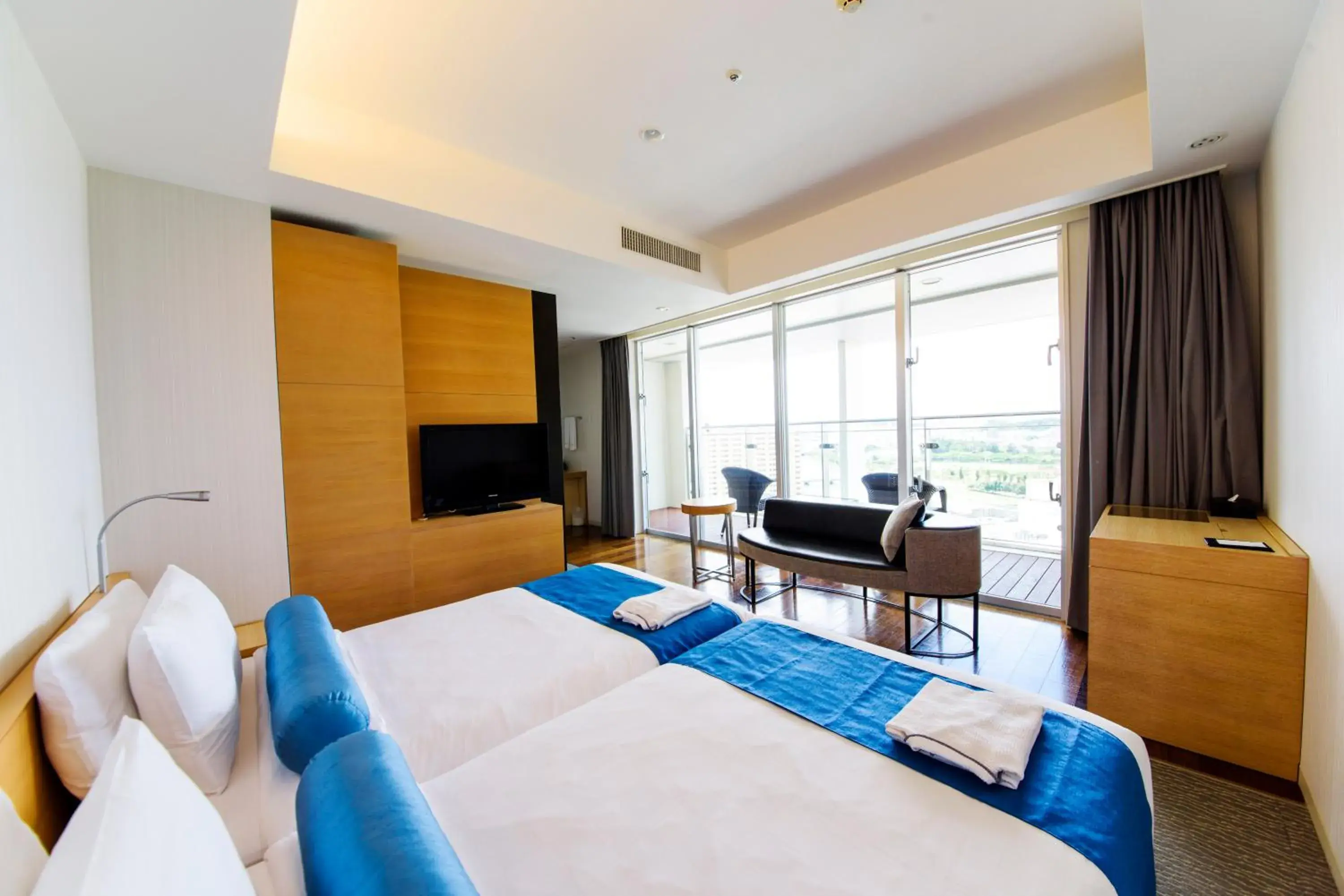 Bed in Naha Tokyu REI Hotel Bed in Naha Tokyu REI Hotel