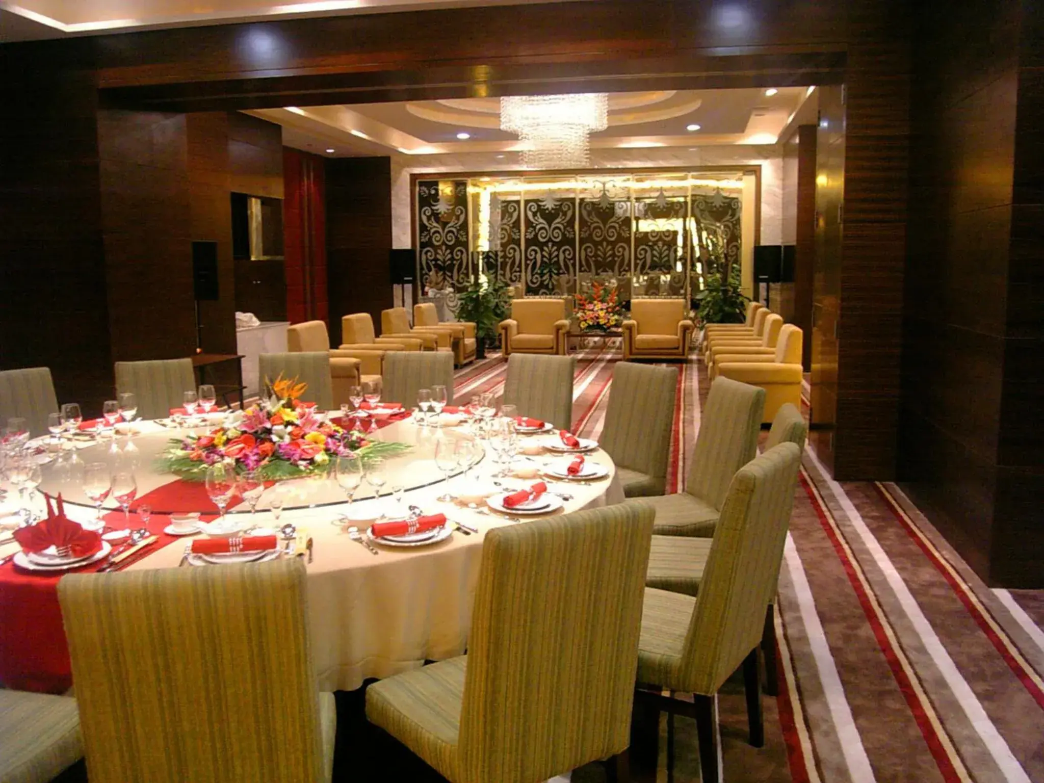 Restaurant/places to eat in Ruishi Hotel Dalian Restaurant/places to eat in Ruishi Hotel Dalian