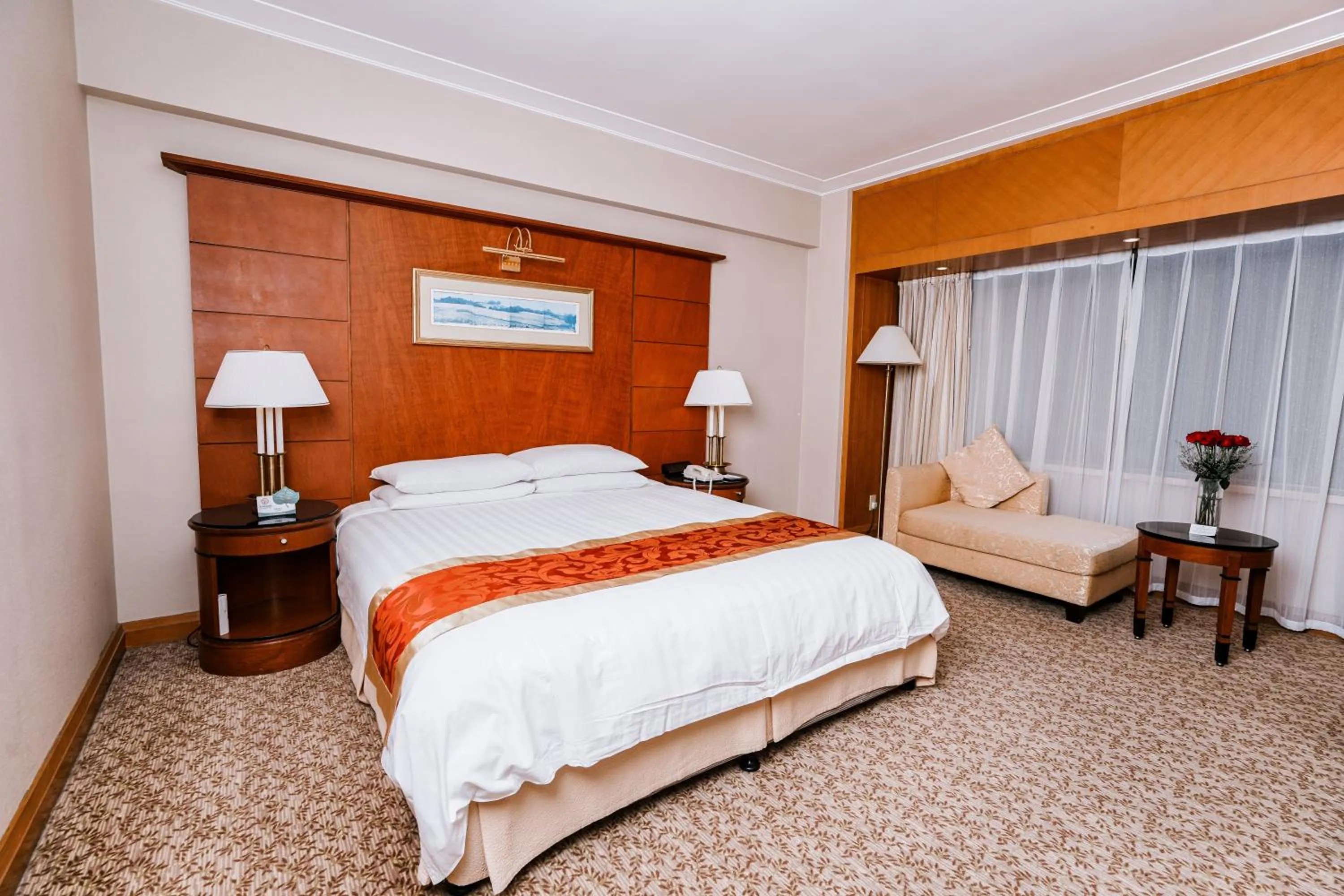 Bed in Ruishi Hotel Dalian