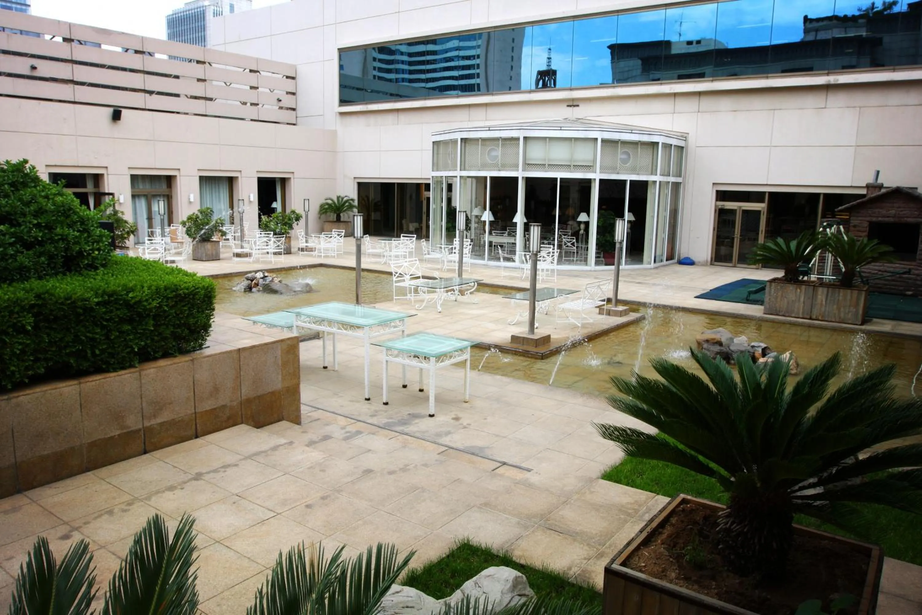 Garden in Ruishi Hotel Dalian