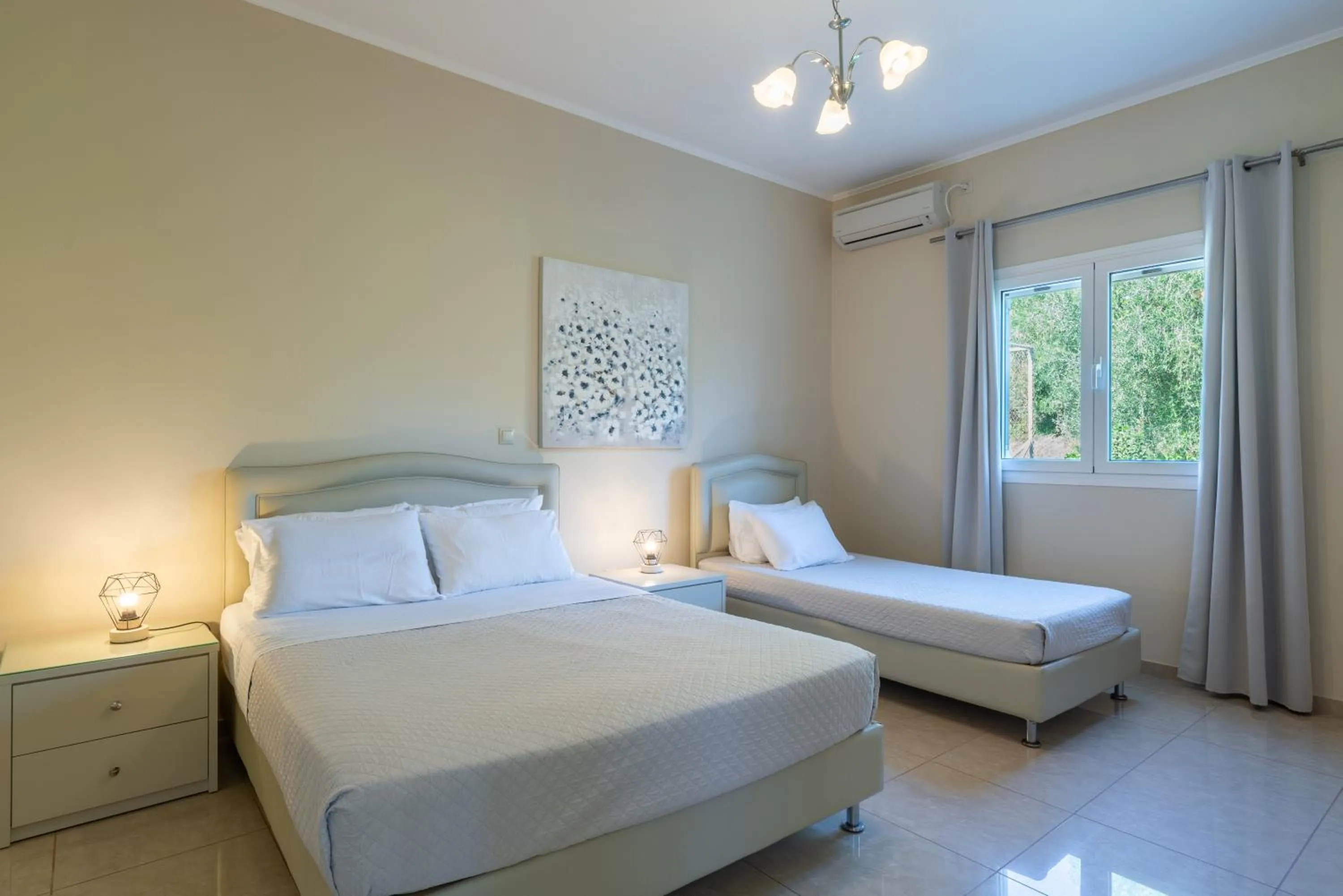 Bed in Residence Poseidon