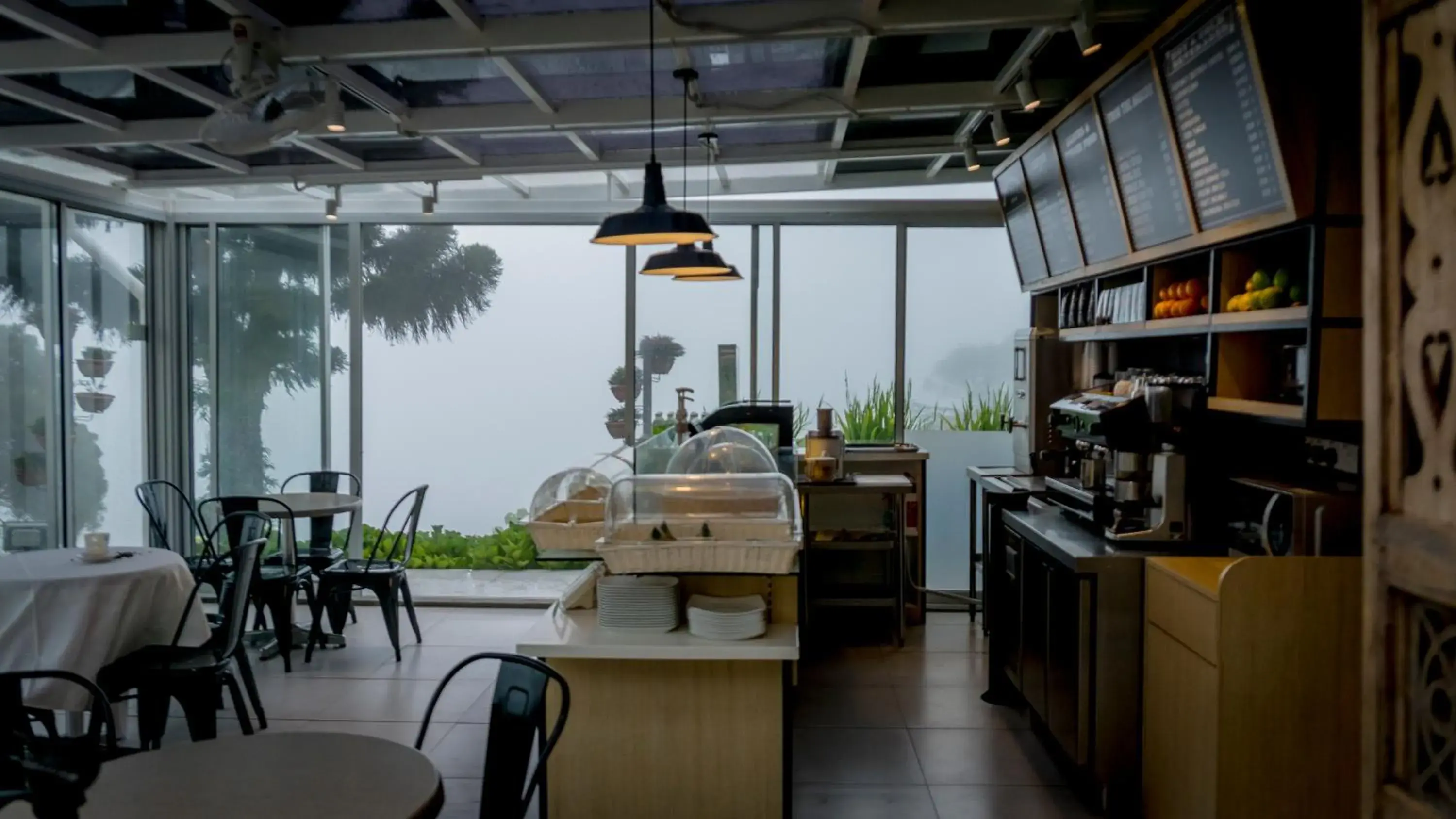 Restaurant/places to eat in The Jerai Hill Resort Restaurant/places to eat in The Jerai Hill Resort