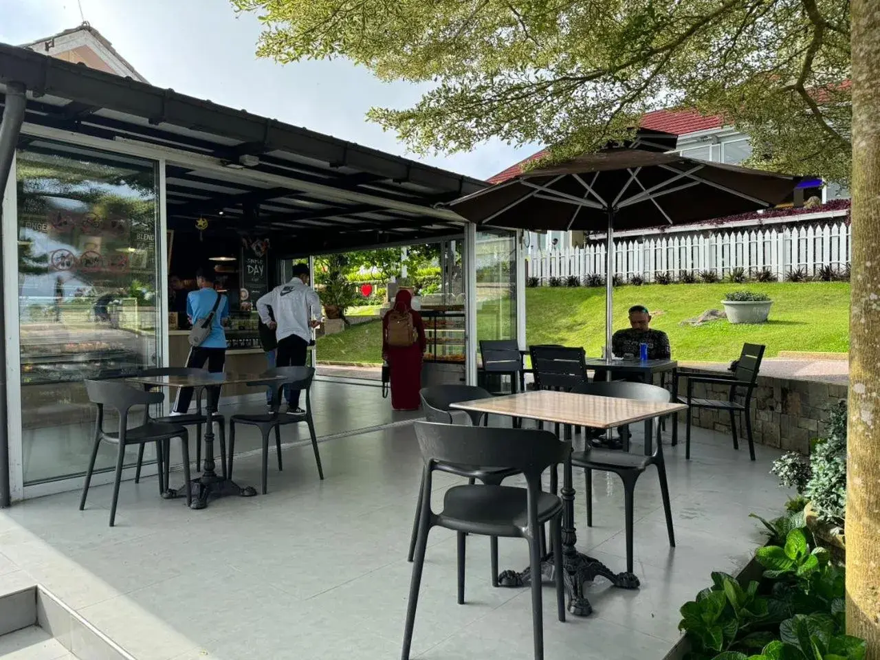 Restaurant/places to eat in The Jerai Hill Resort Restaurant/places to eat in The Jerai Hill Resort