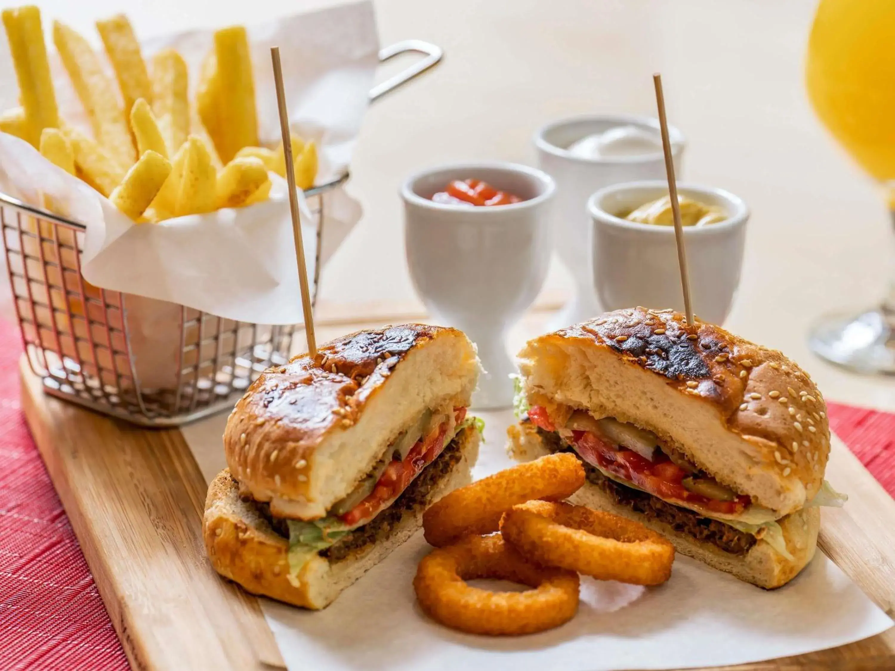 Restaurant/places to eat in Ibis Izmir Alsancak Restaurant/places to eat in Ibis Izmir Alsancak