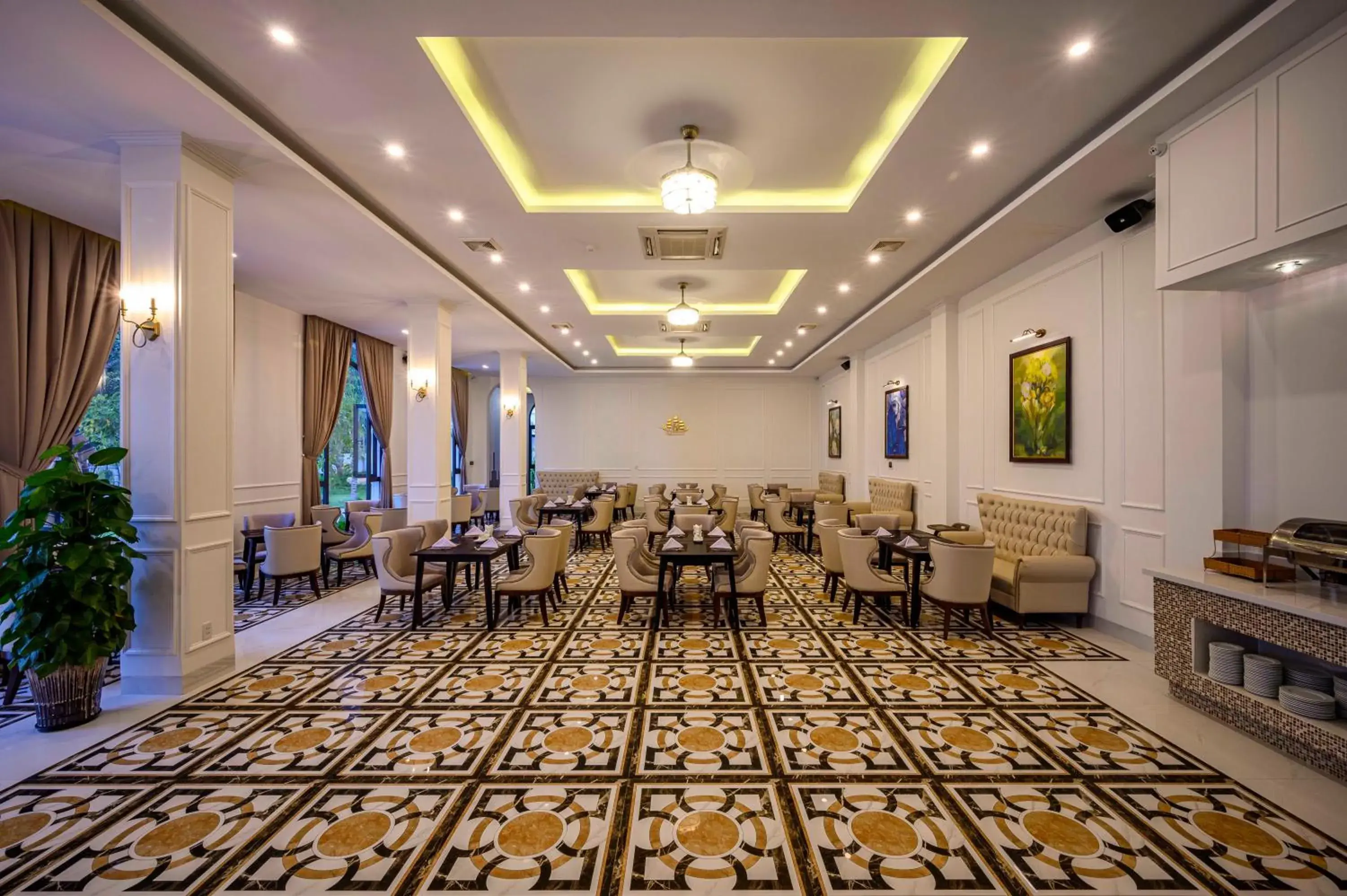 Restaurant/places to eat in Seaside Boutique Resort Quy Nhon Restaurant/places to eat in Seaside Boutique Resort Quy Nhon