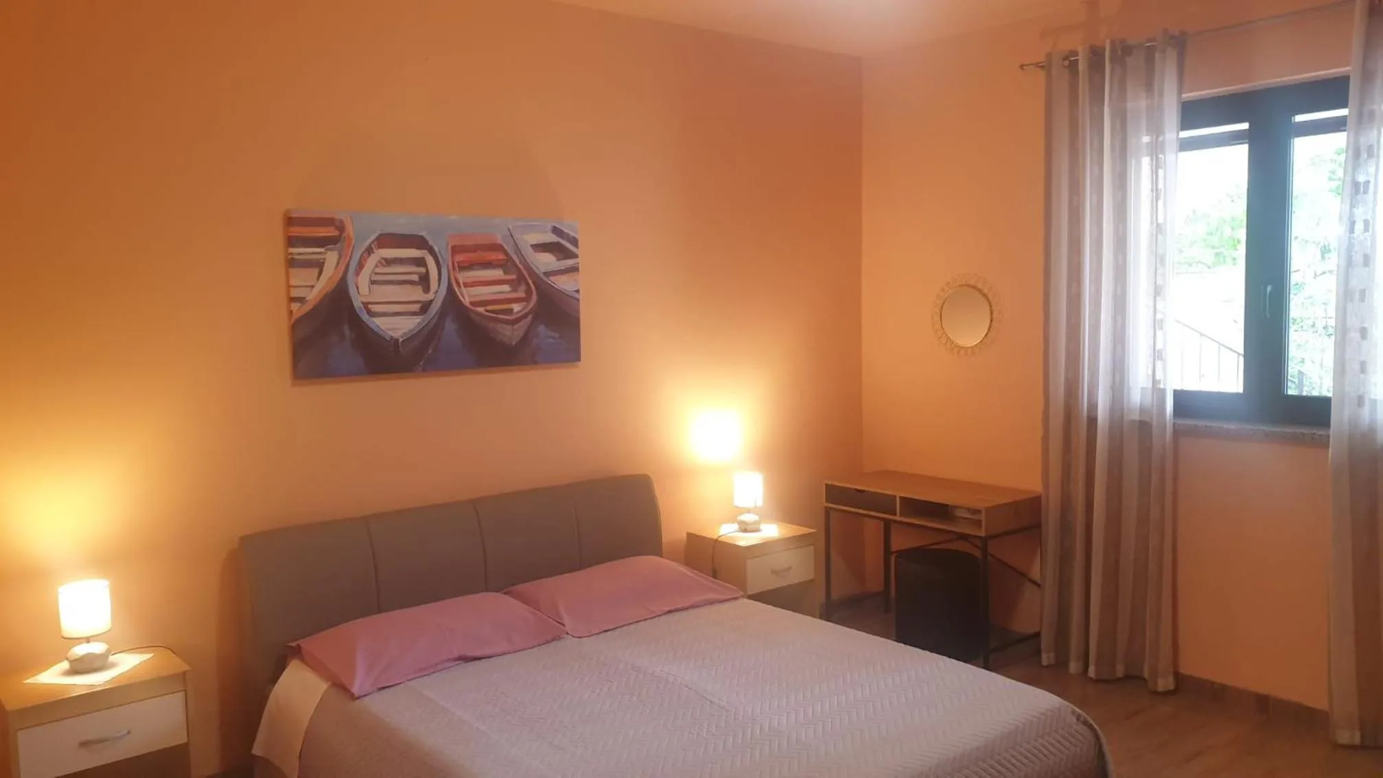 Bedroom, Bed in Apartments Frank