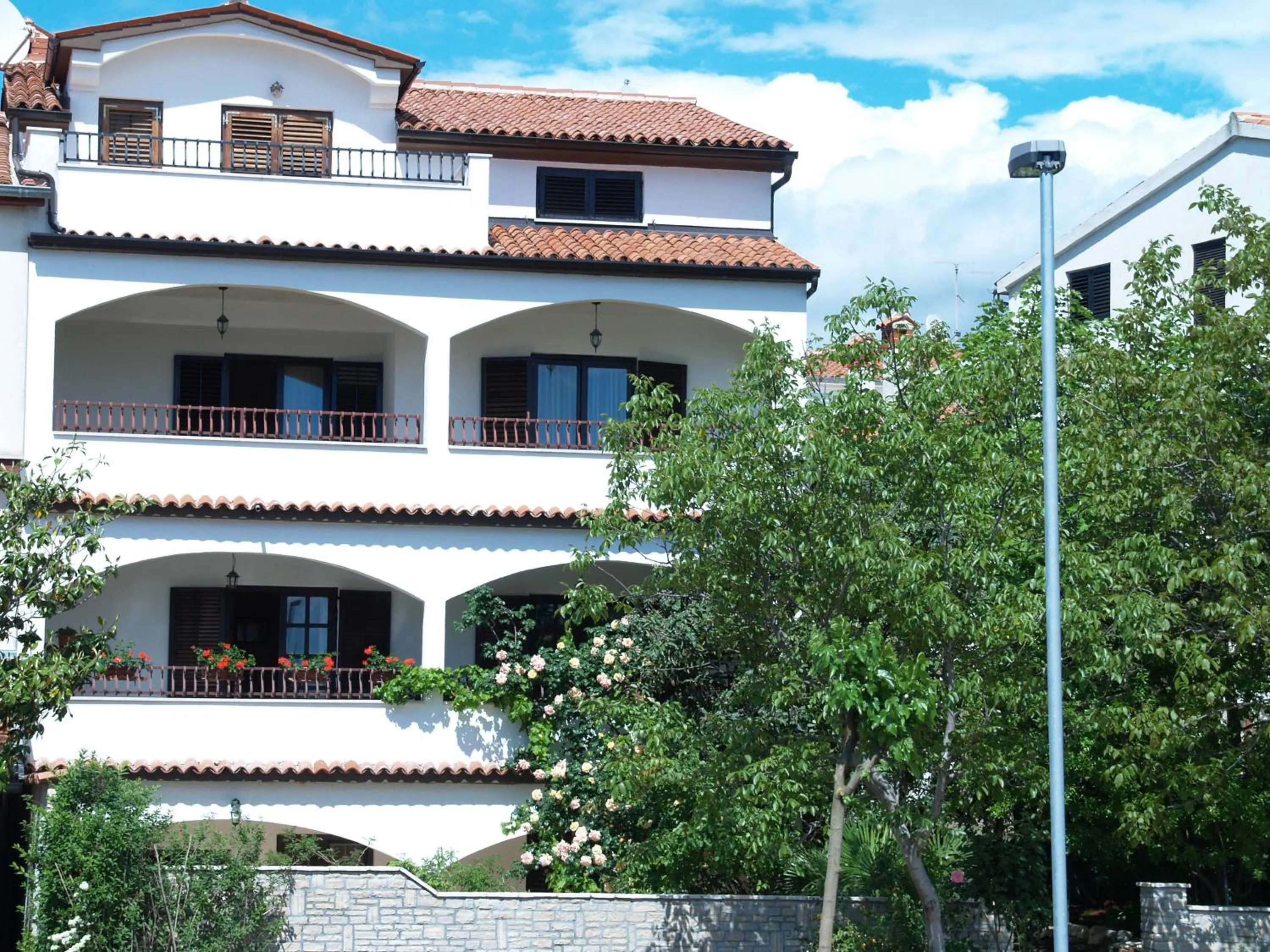 Property building in Apartments Frank