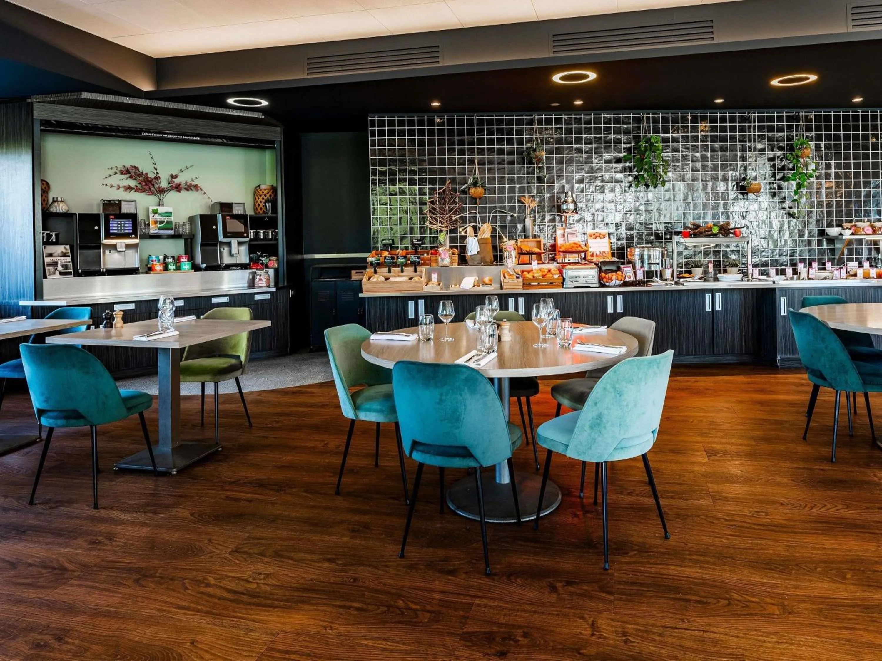 Property building in Novotel Reims Tinqueux