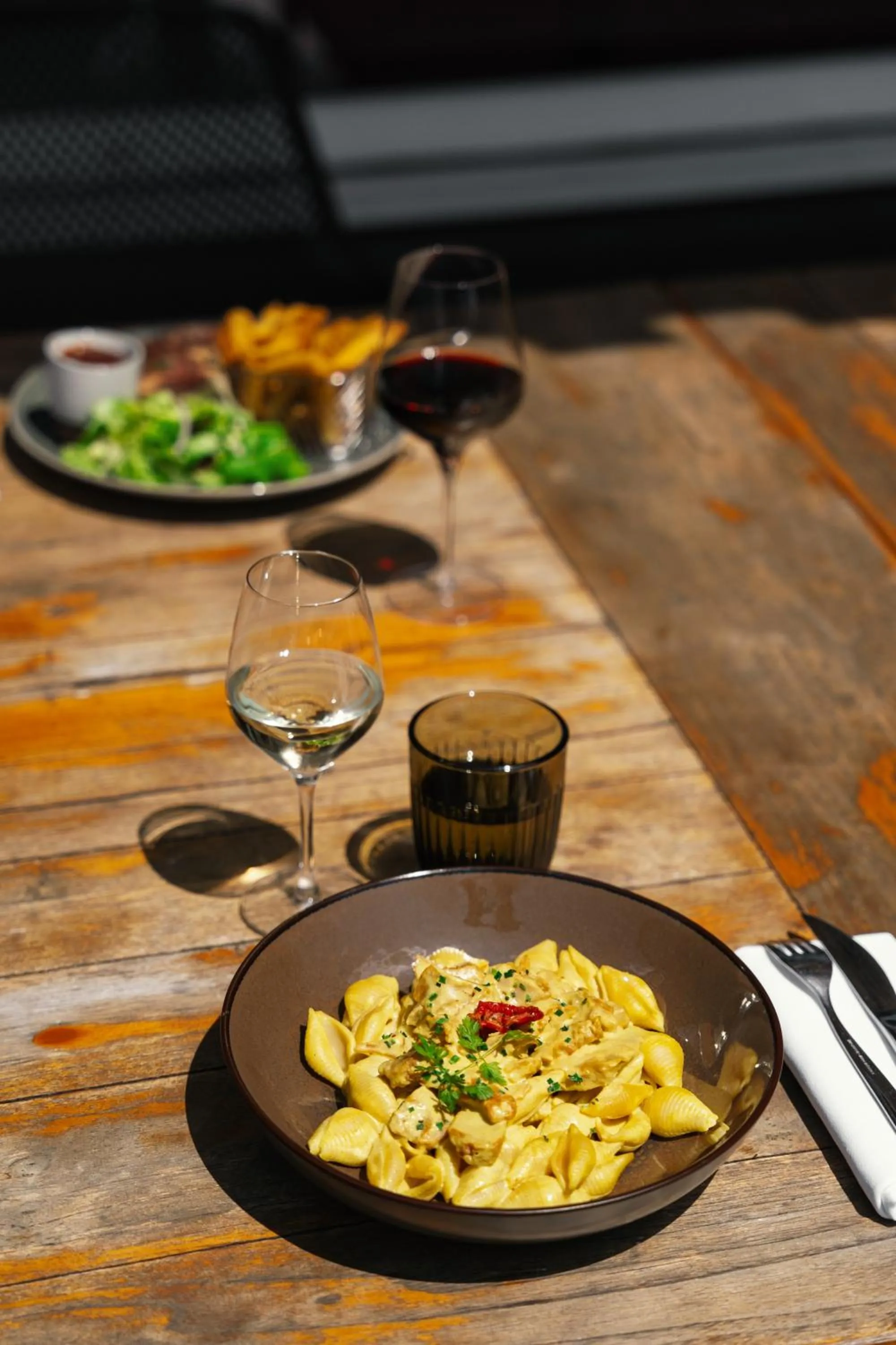 Restaurant/places to eat in Novotel Reims Tinqueux