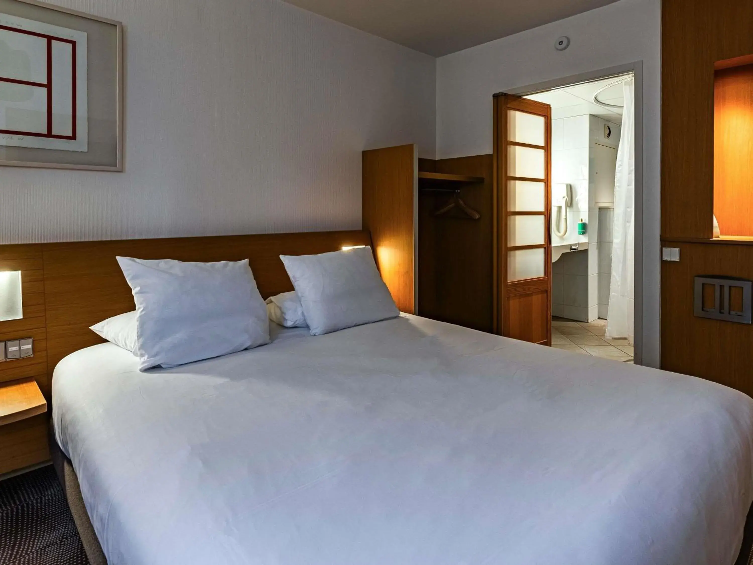 Classic Double Room in Novotel Reims Tinqueux Classic Double Room in Novotel Reims Tinqueux