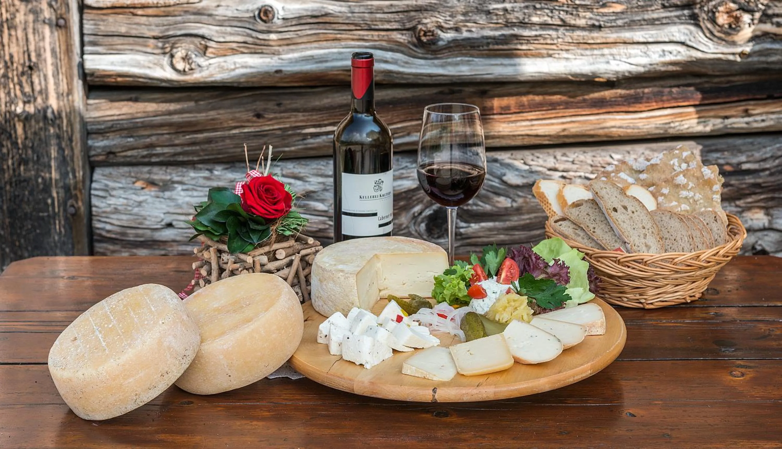 Food and drinks in Unterkantiolerhof