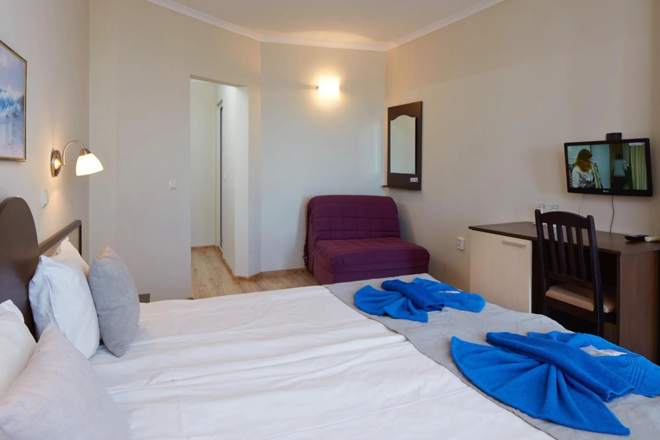 Bed in Family Hotel Milev