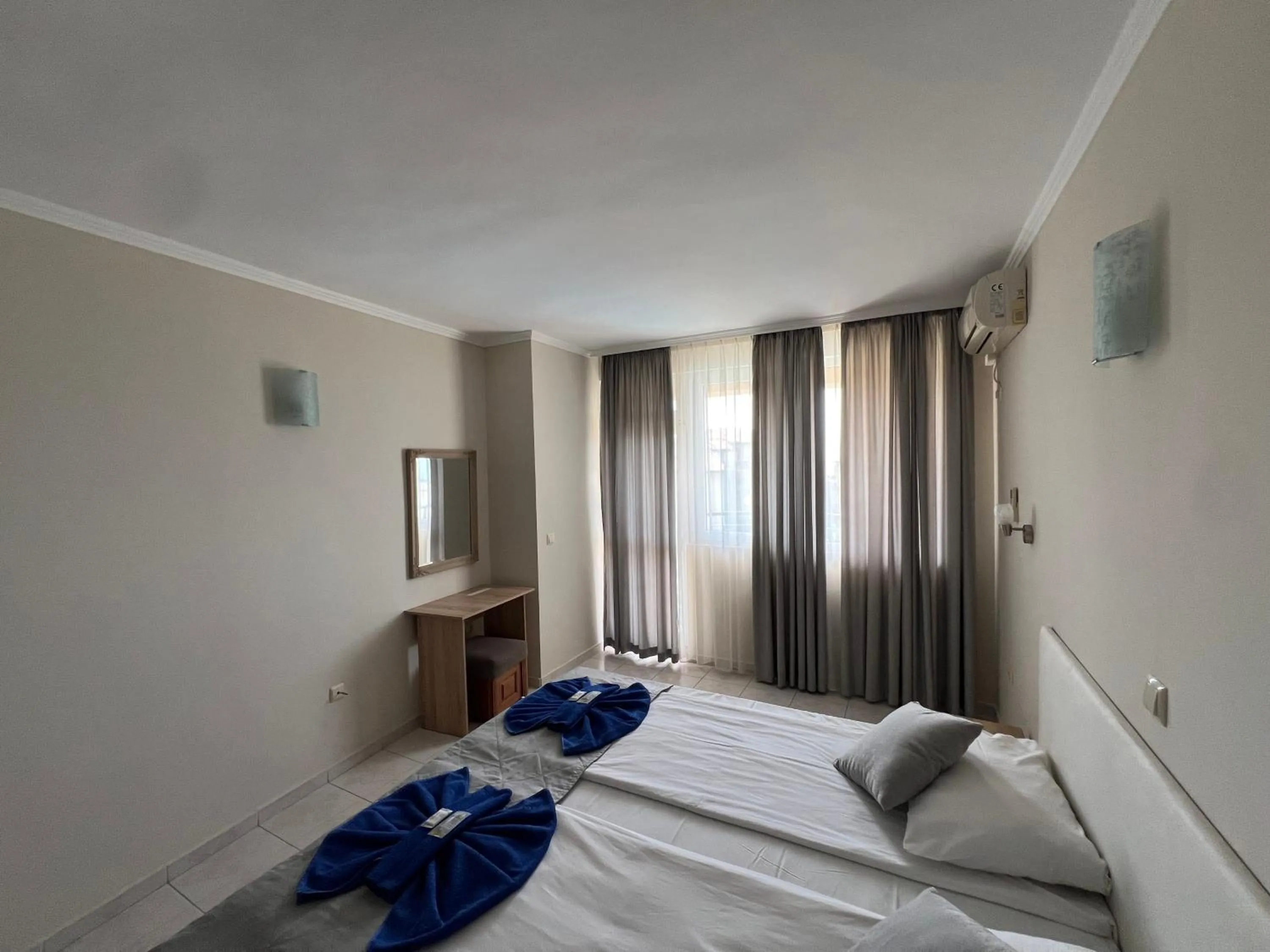 Bed in Family Hotel Milev