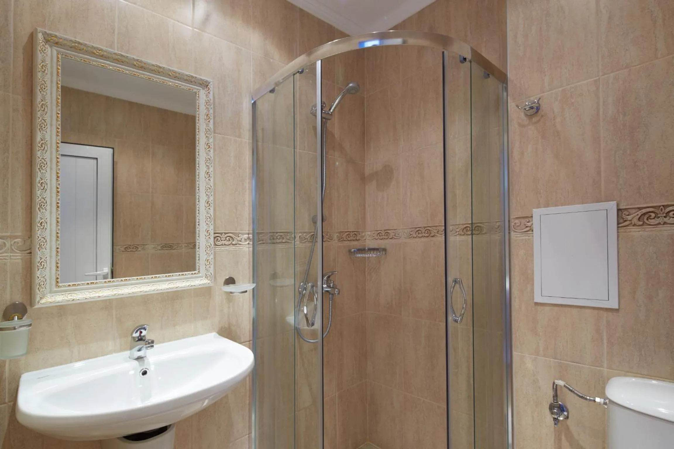 Shower in Family Hotel Milev