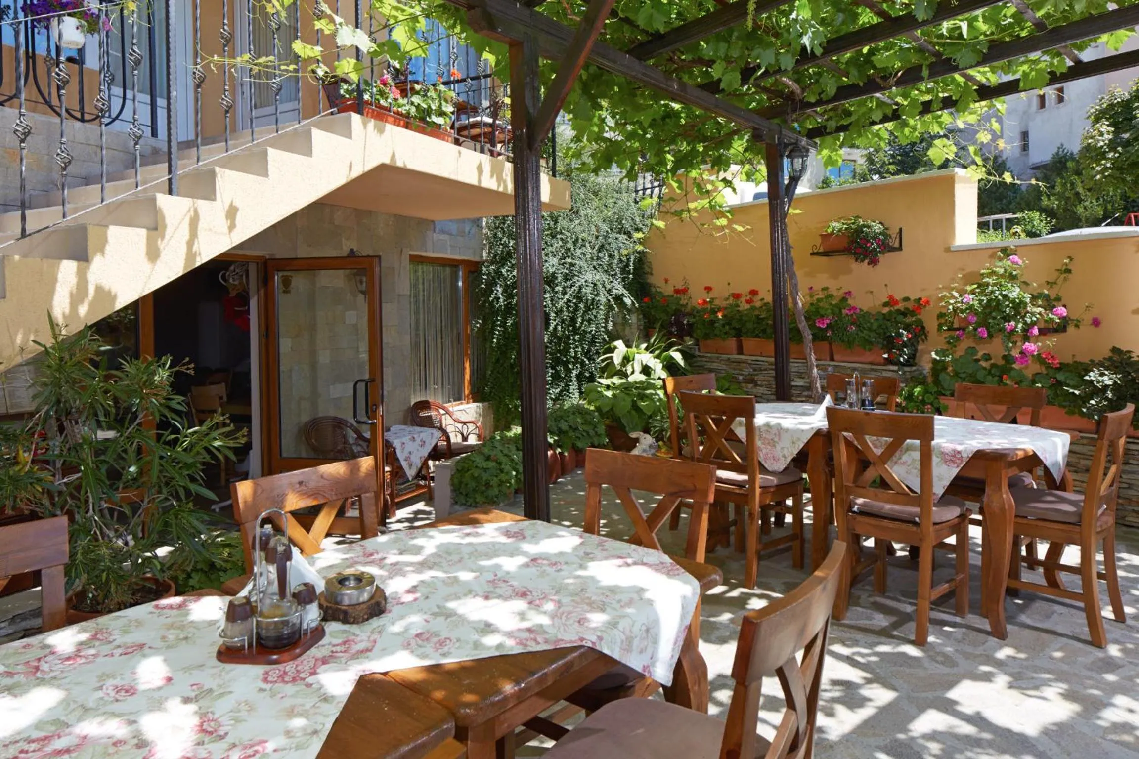 Patio in Family Hotel Milev