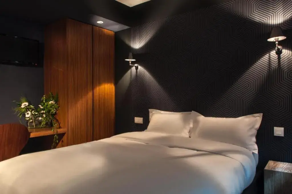 Superior Double Room in Hotel Les Terres Blanches Superior Double Room in Hotel Les Terres Blanches