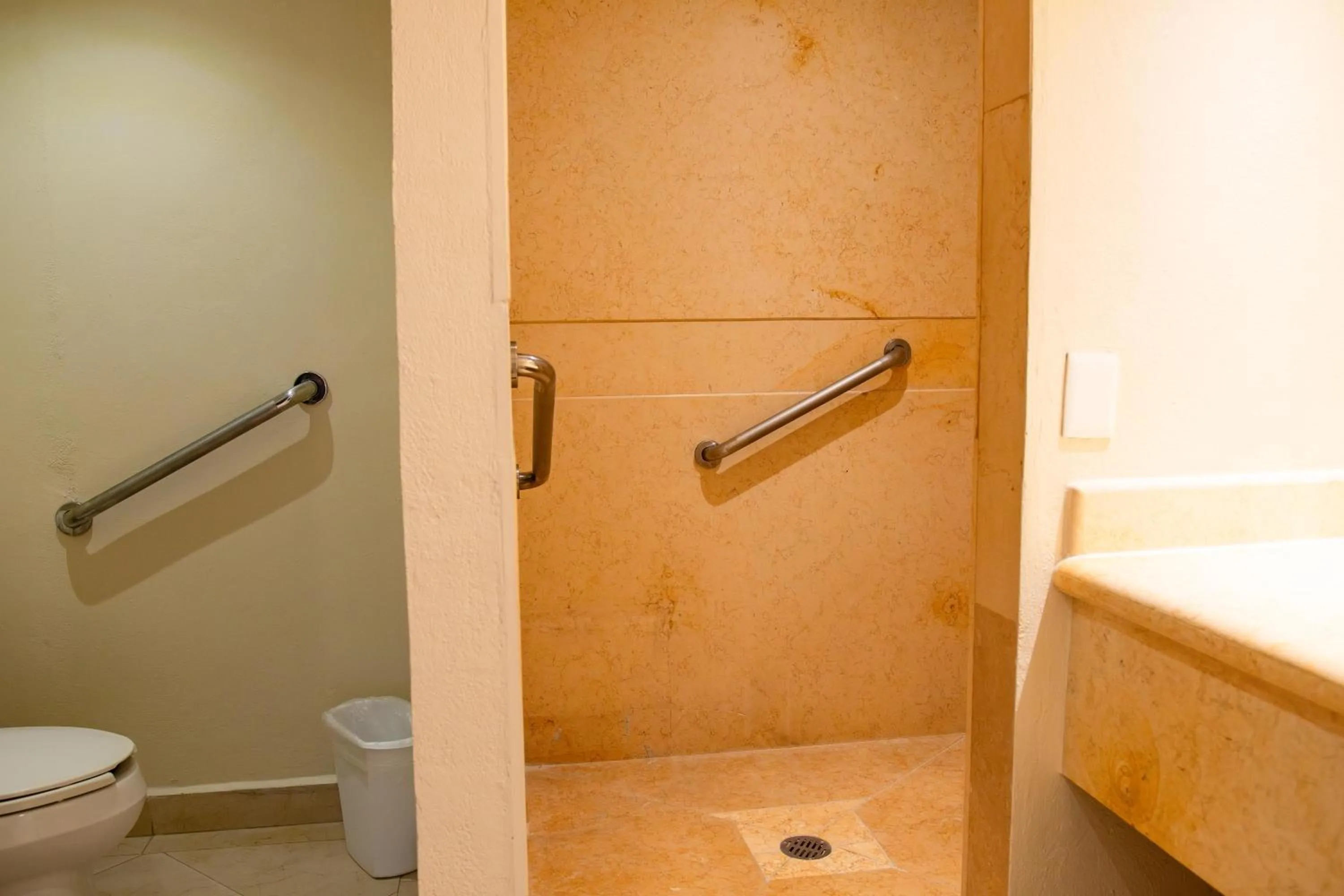 Mishol Bodas Hotel & Beach Club Acapulco Diamante