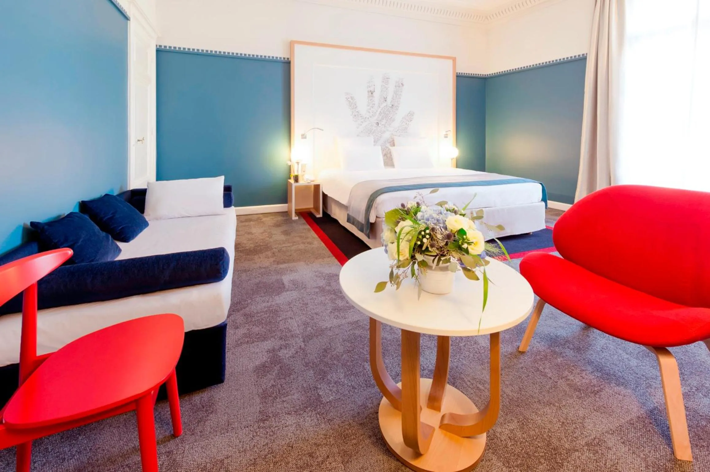 Bed in Mercure Lyon Centre Château Perrache