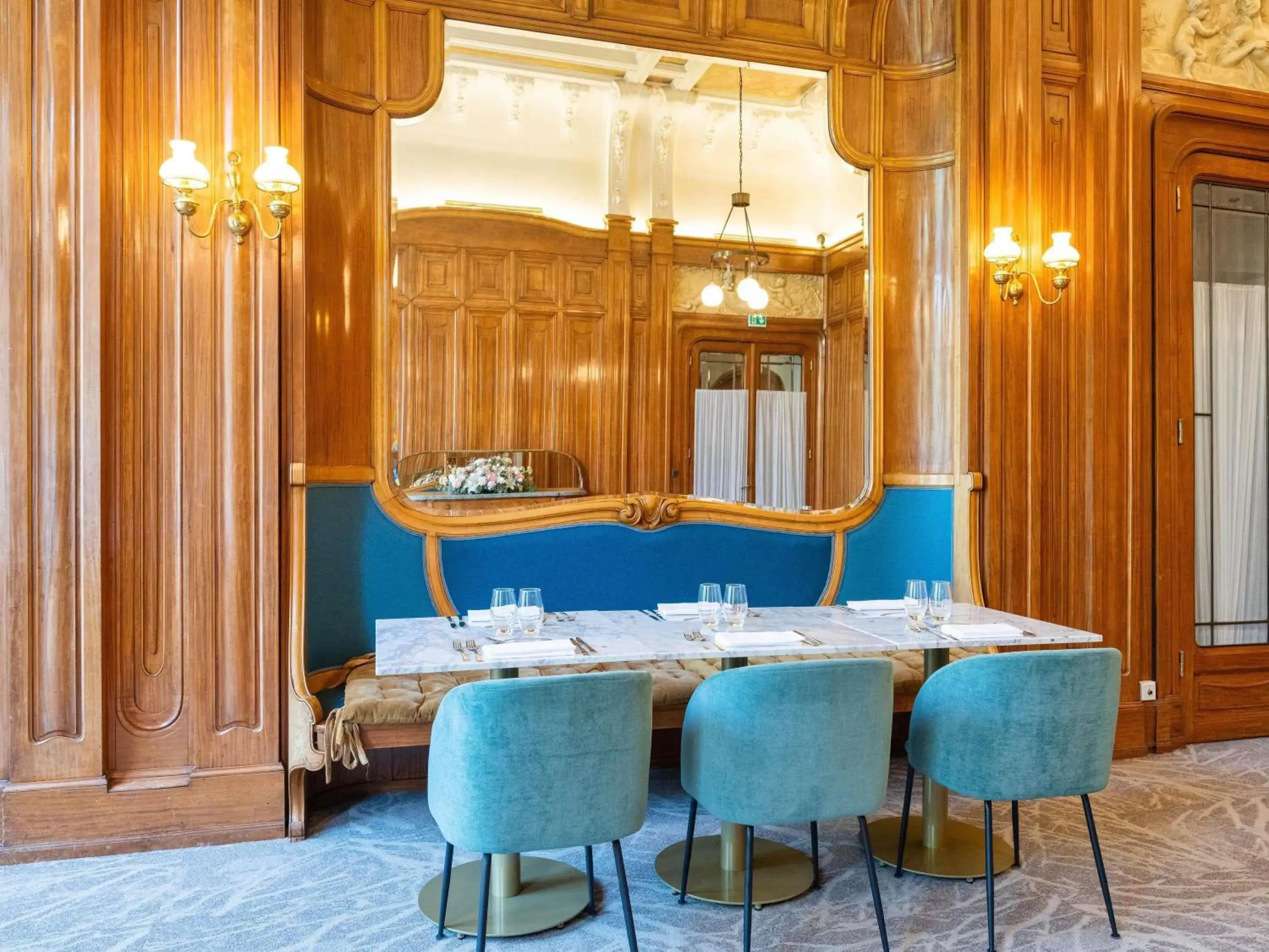 Restaurant/places to eat in Mercure Lyon Centre Château Perrache Restaurant/places to eat in Mercure Lyon Centre Château Perrache