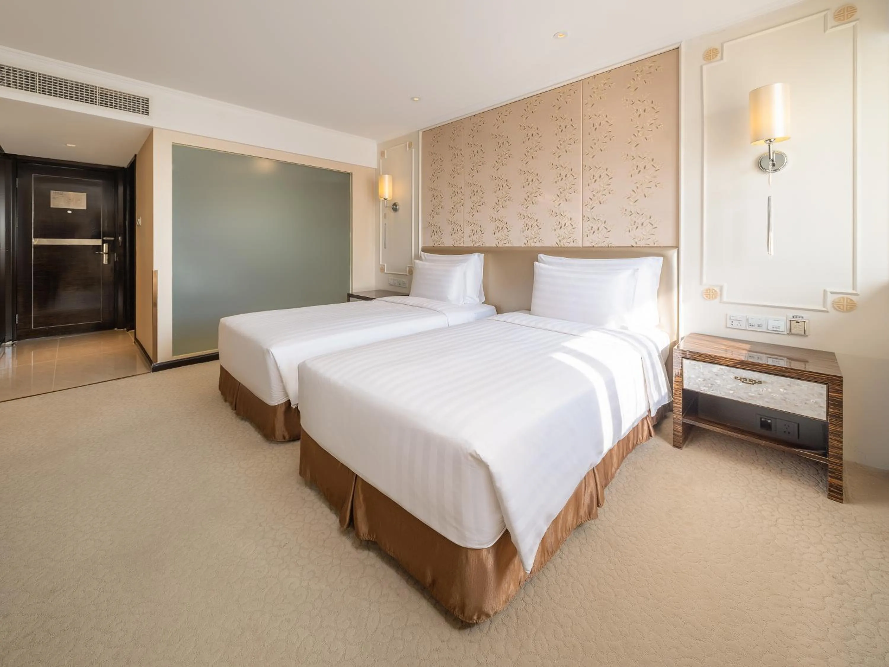 Bed in Dorsett Chengdu