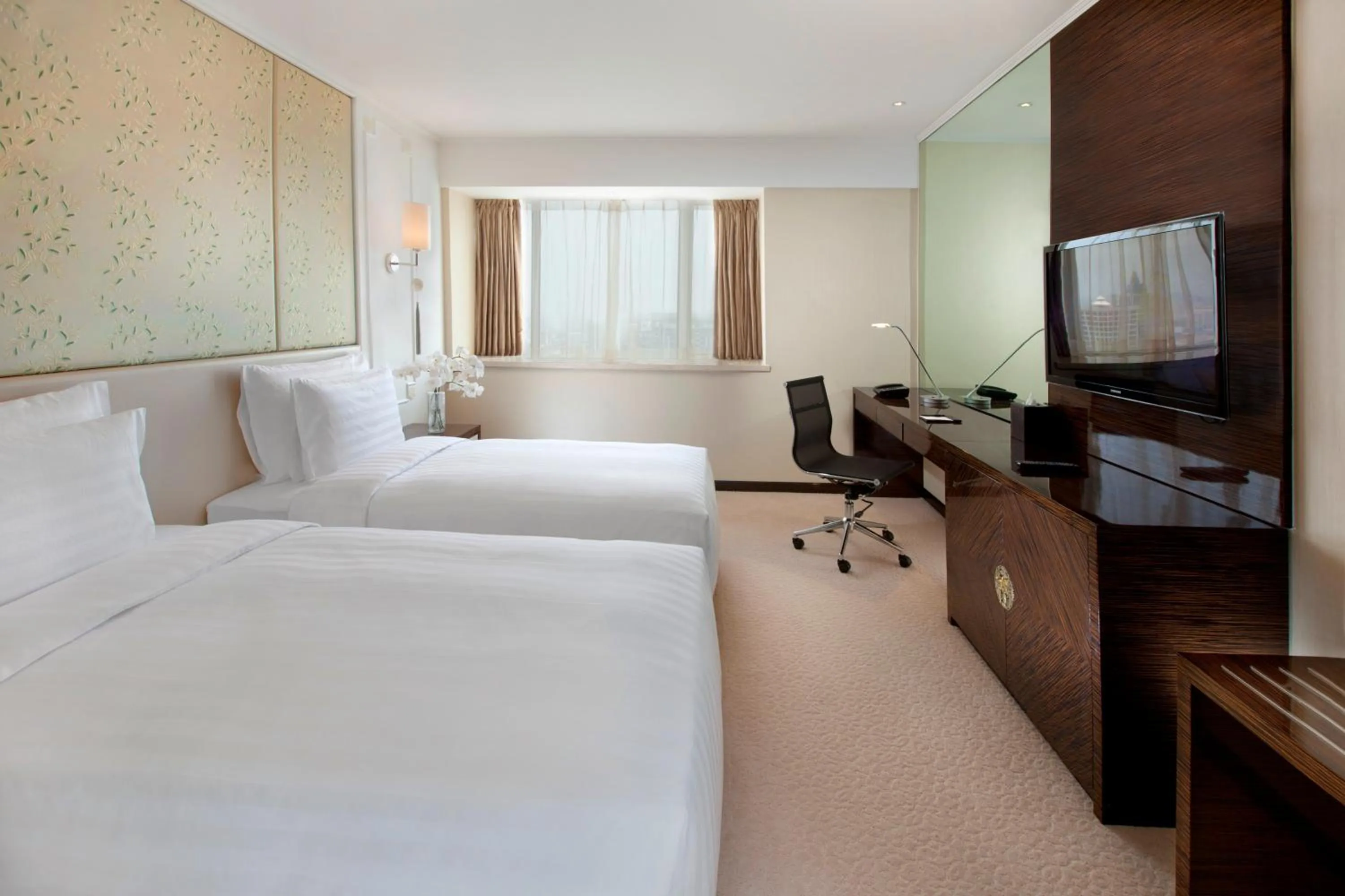 Bedroom, Bed in Dorsett Chengdu