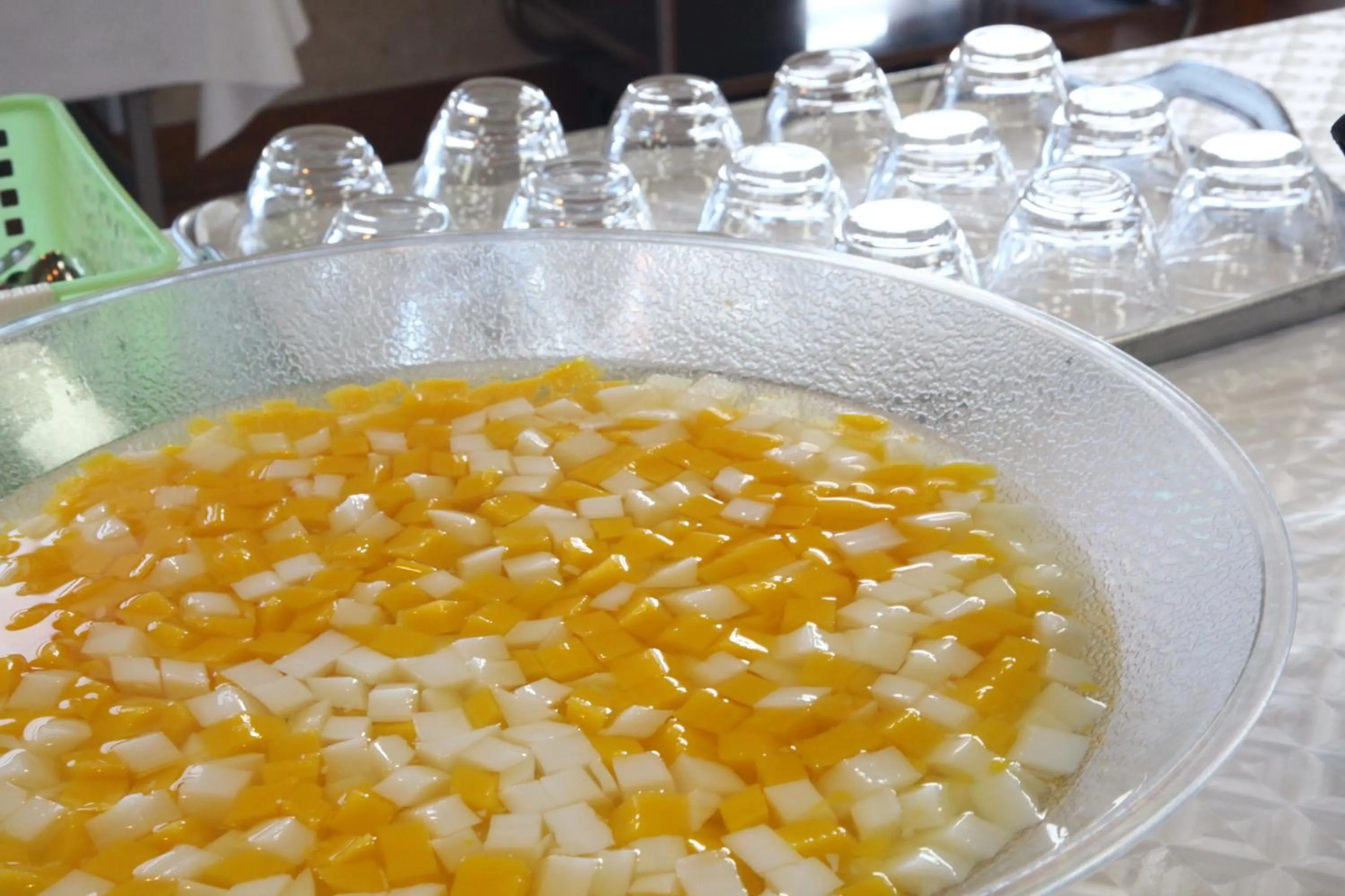 Food in Hotel New Ohruri