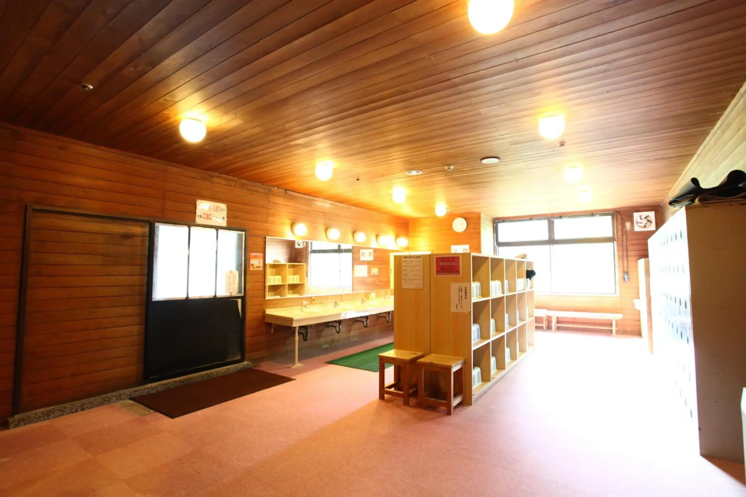 Spa and wellness centre/facilities in Hotel New Ohruri Spa and wellness centre/facilities in Hotel New Ohruri