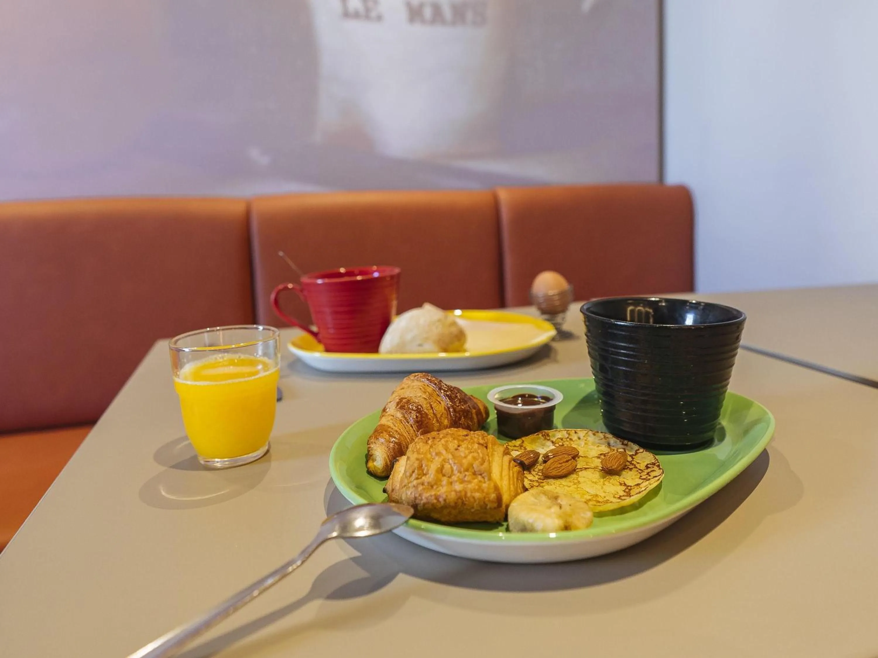 Breakfast in ibis Styles Le Mans Gare Sud