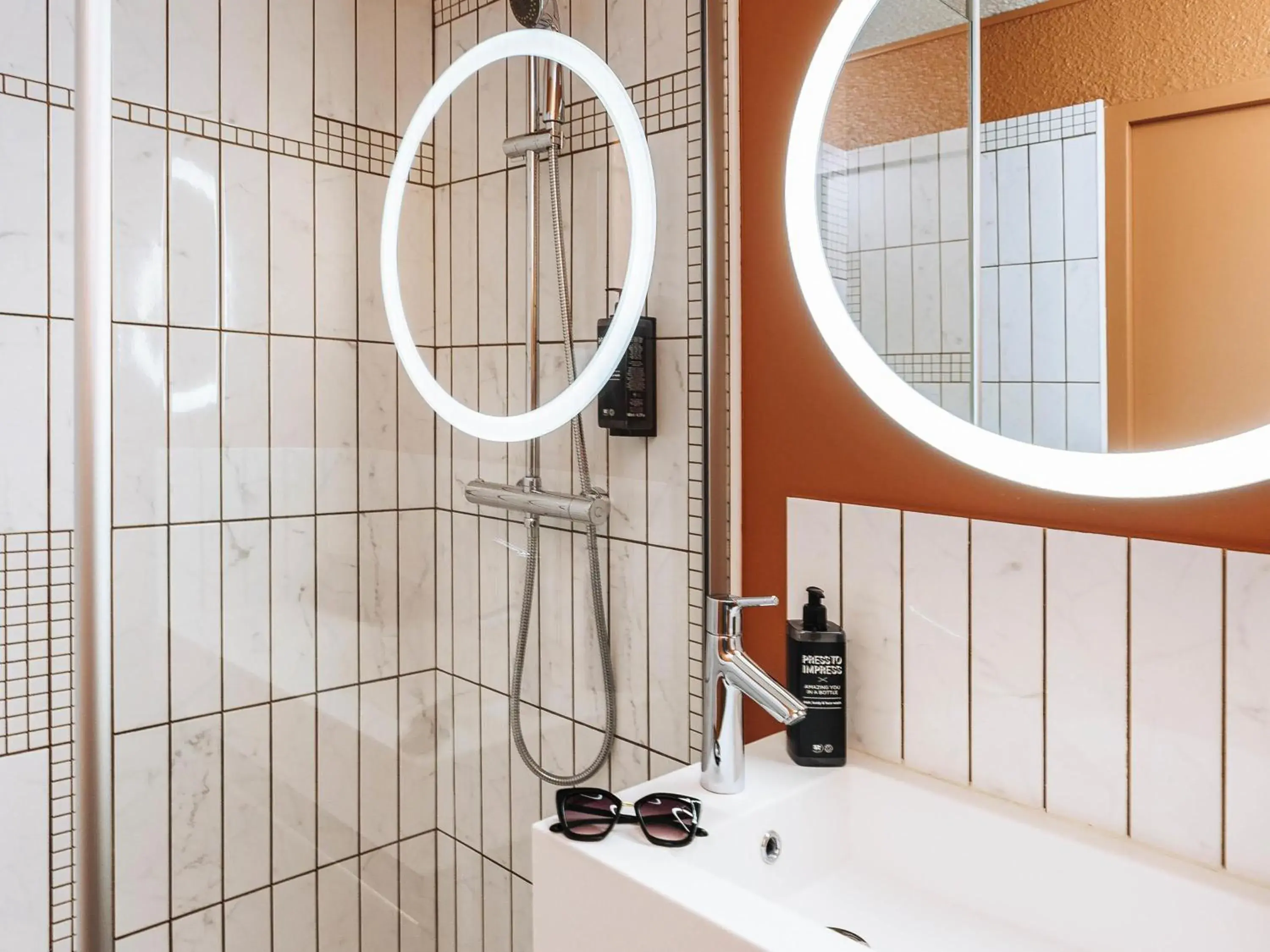 Bedroom in ibis Styles Le Mans Gare Sud Bedroom in ibis Styles Le Mans Gare Sud