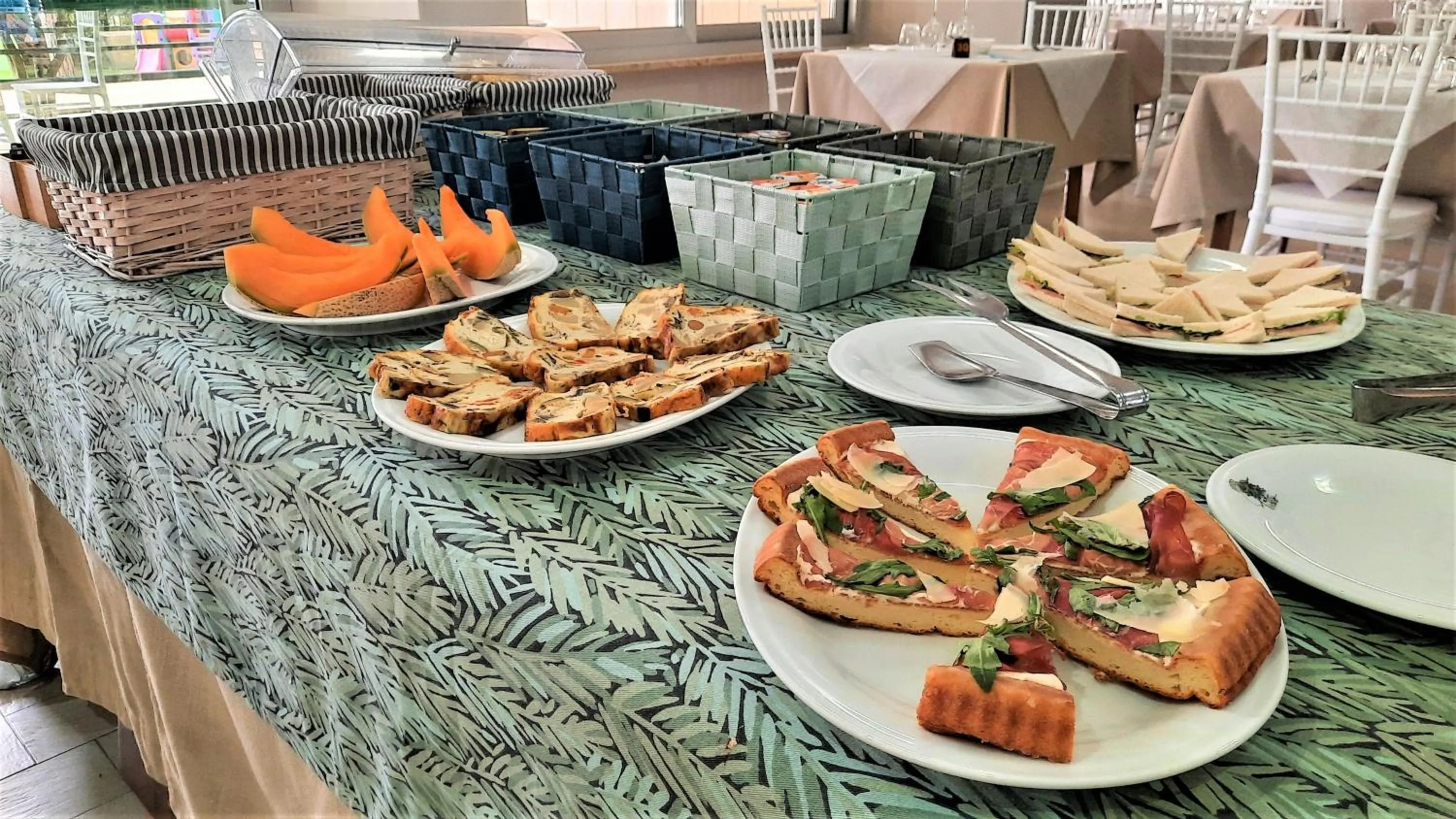 Breakfast in Hotel Pineta